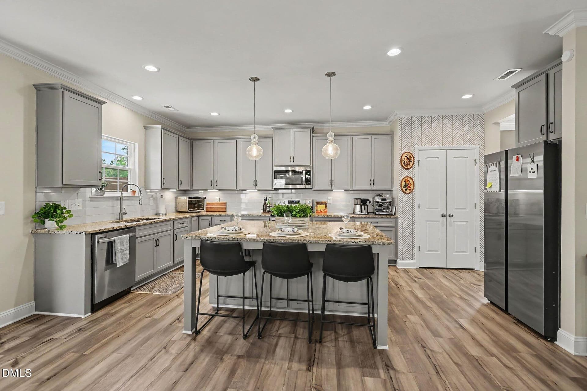 010_file_1791 - 1725 Langlais Drive, Graham, NC 27253