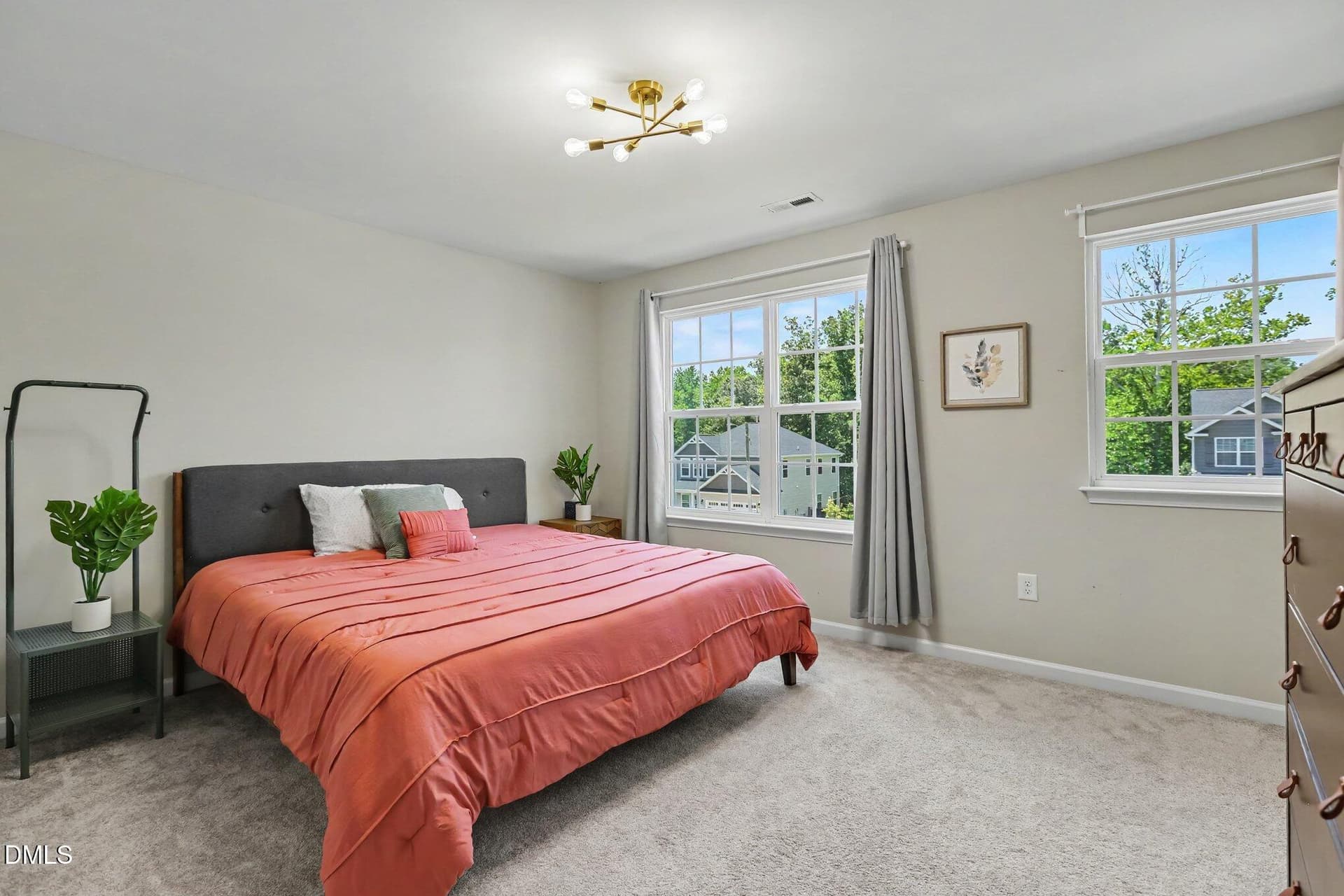 020_file_2592 - 1725 Langlais Drive, Graham, NC 27253