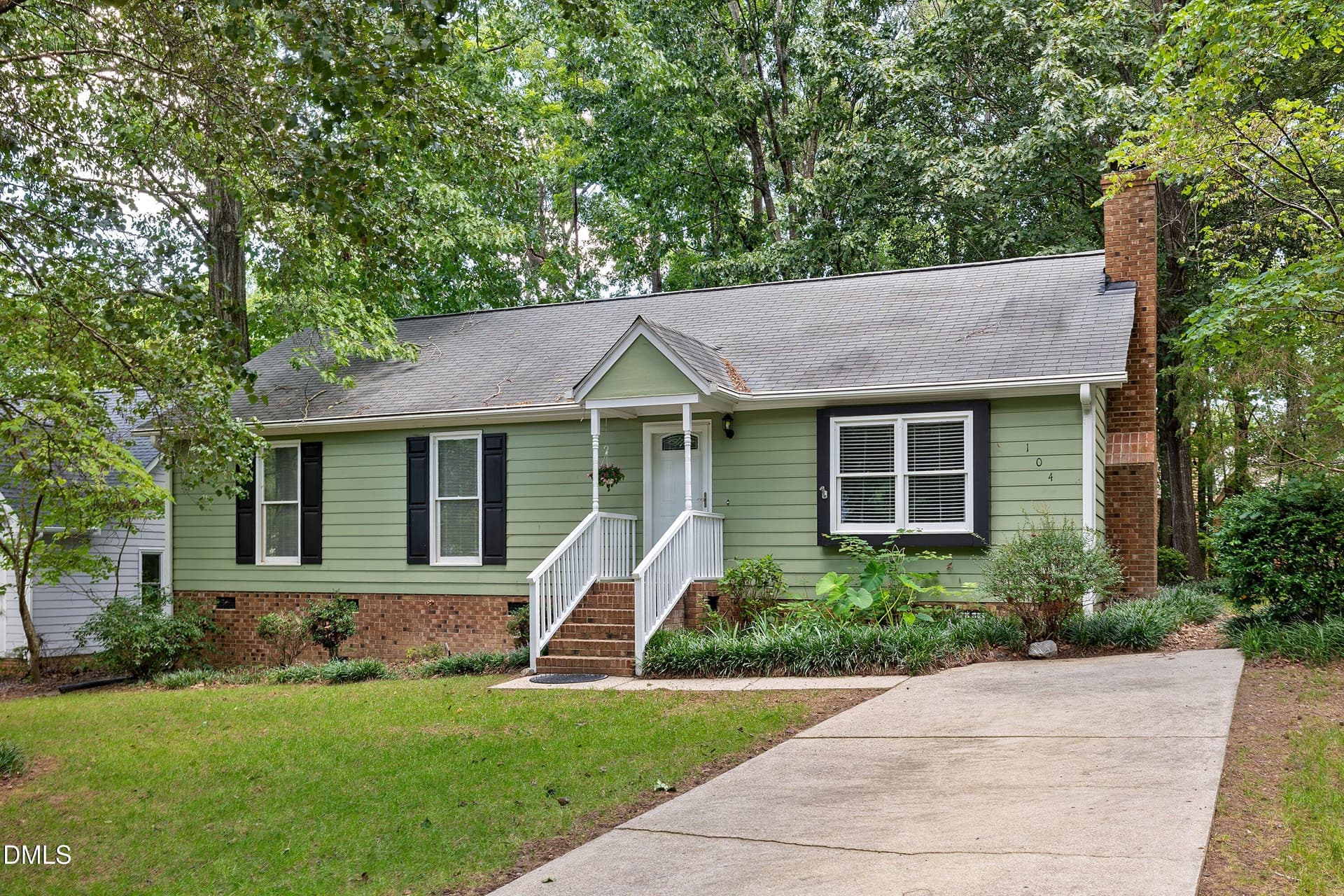 03-104 Remington Woods - EXTERIOR ONLY_8 - 104 Remington Woods Drive, Wake Forest, NC 27587