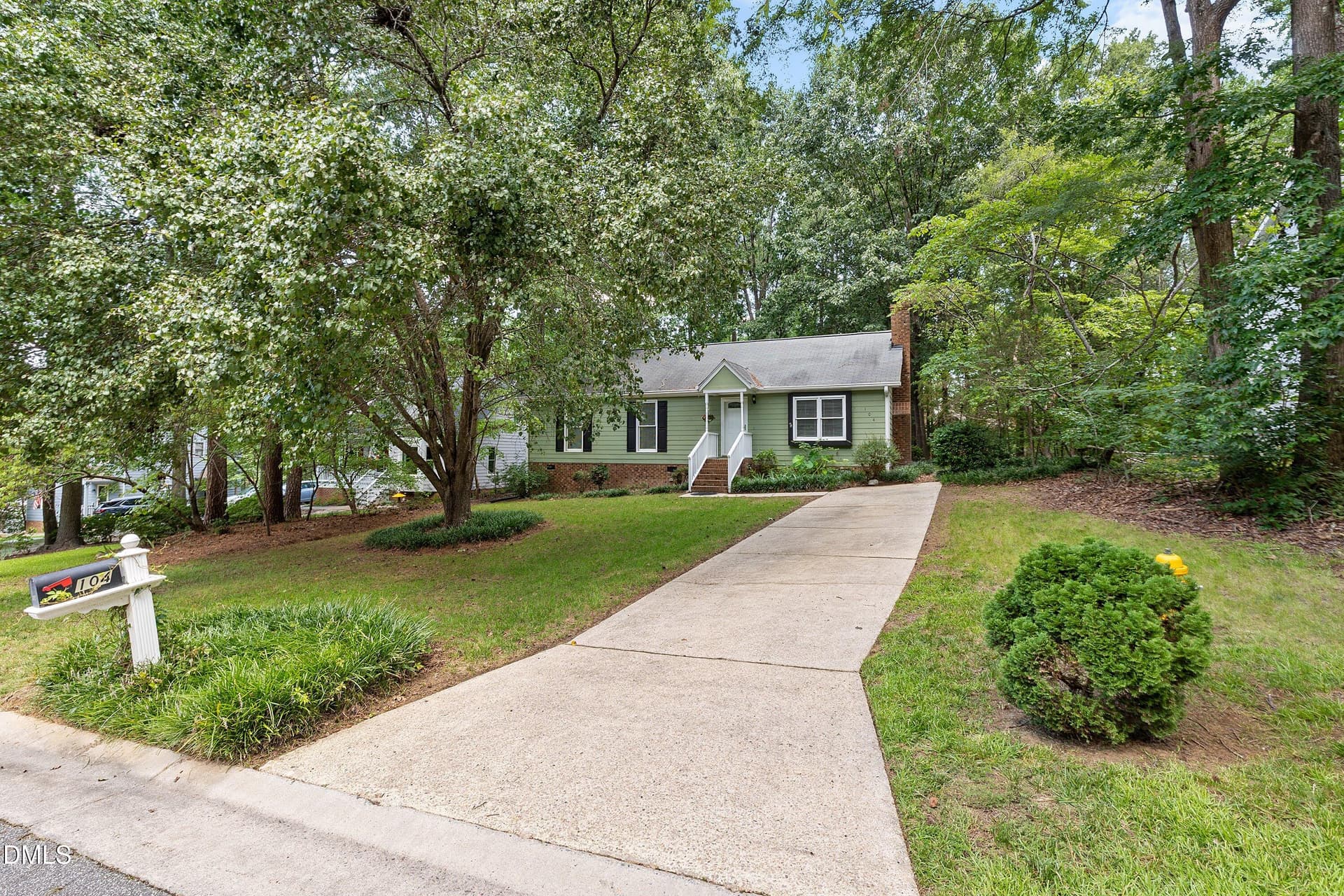 06-104 Remington Woods - EXTERIOR ONLY_8 - 104 Remington Woods Drive, Wake Forest, NC 27587