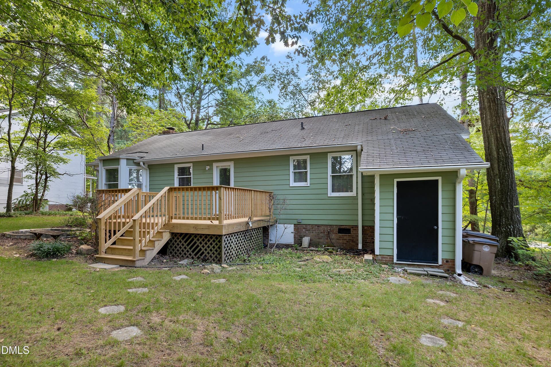 09-104 Remington Woods - EXTERIOR ONLY_8 - 104 Remington Woods Drive, Wake Forest, NC 27587