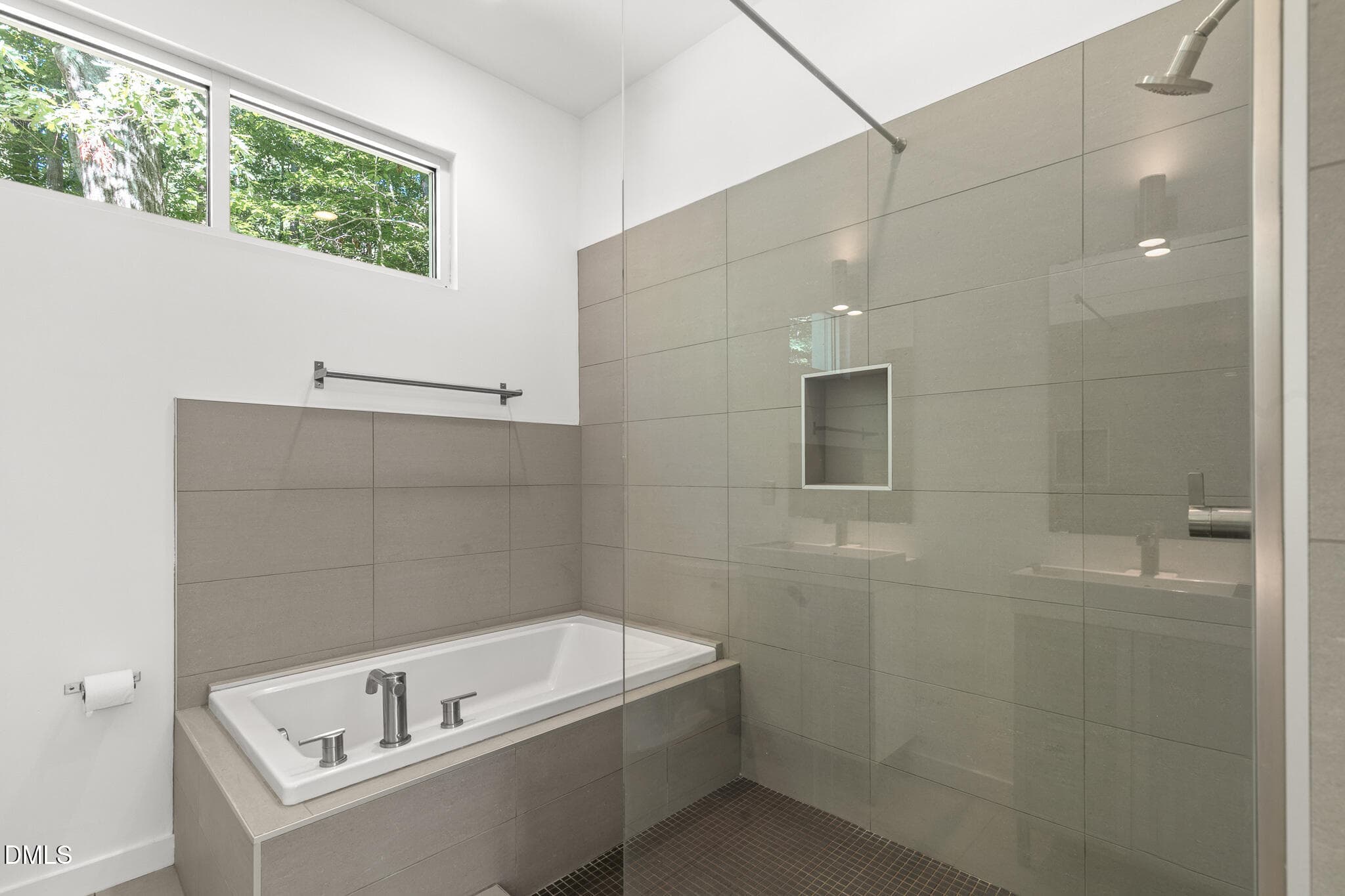 106 Glass House Ln-34 - 106 Glass House Lane, Carrboro, NC 27510