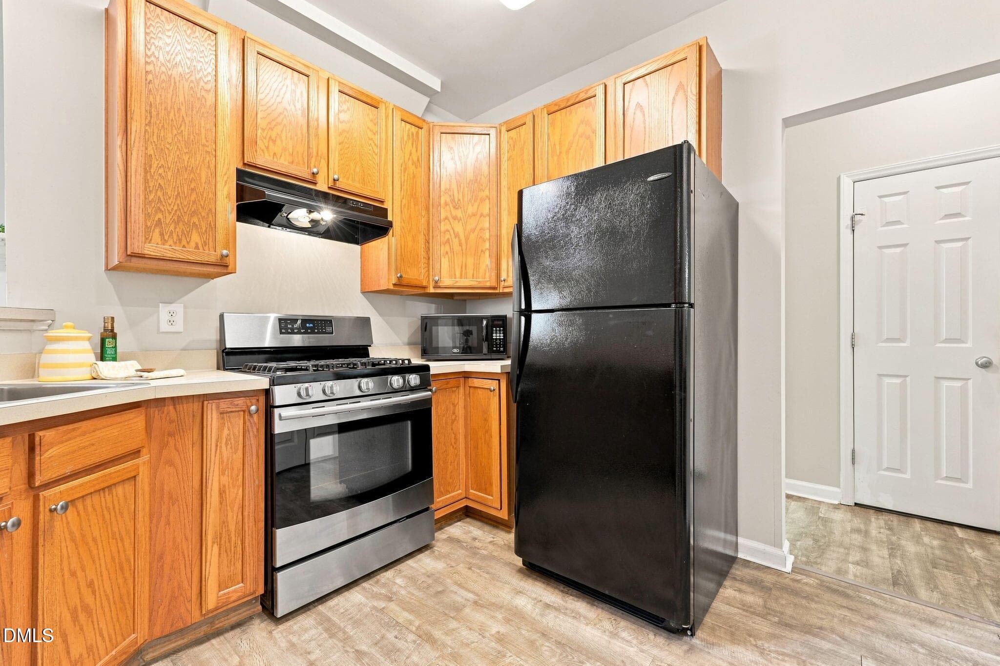 21-web-or-mls-IMG_2138 - 8405 Whisper Ridge Place, Raleigh, NC 27613, Raleigh