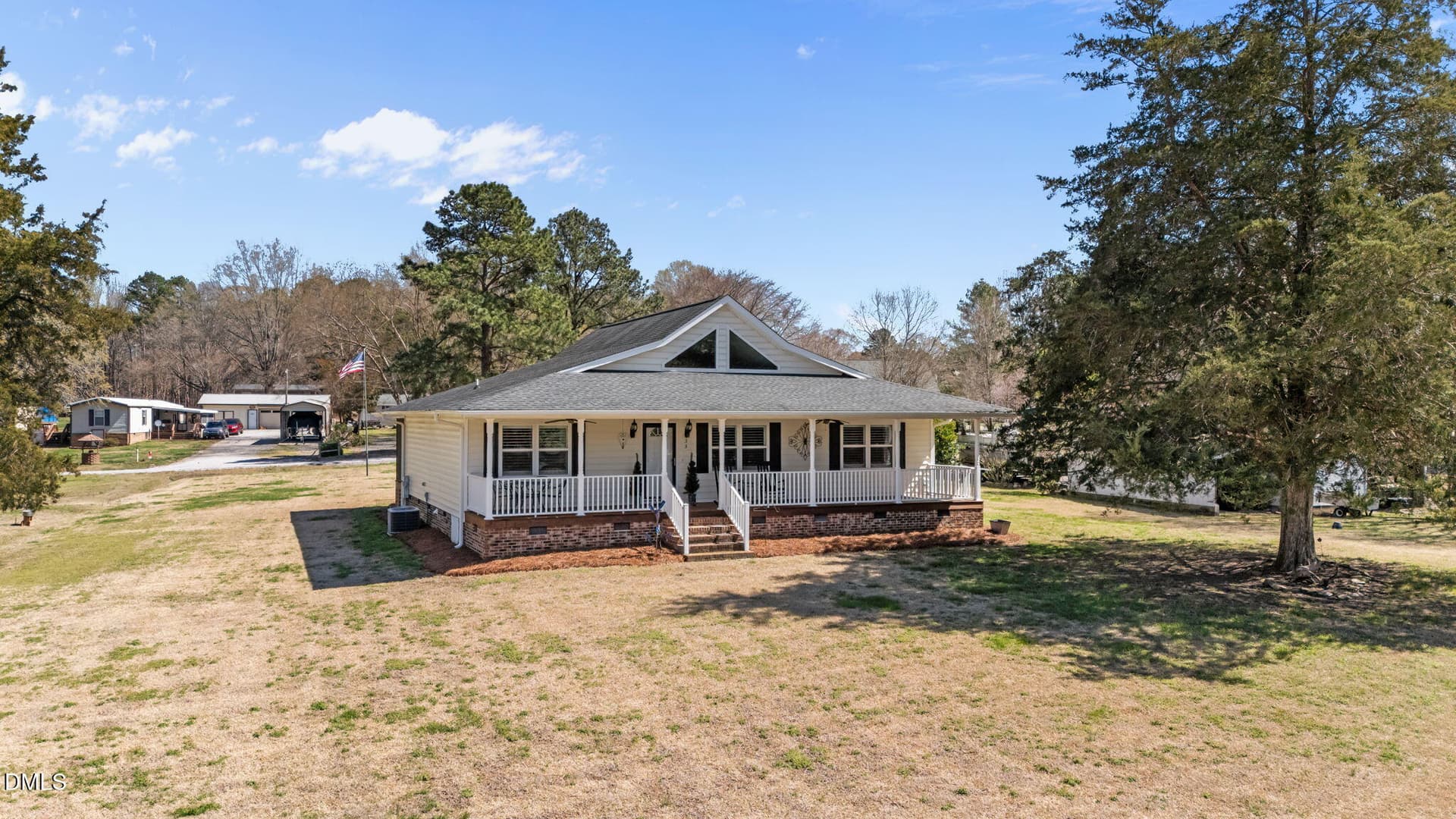 35 Hummingbird Lane, Henderson, NC 27537