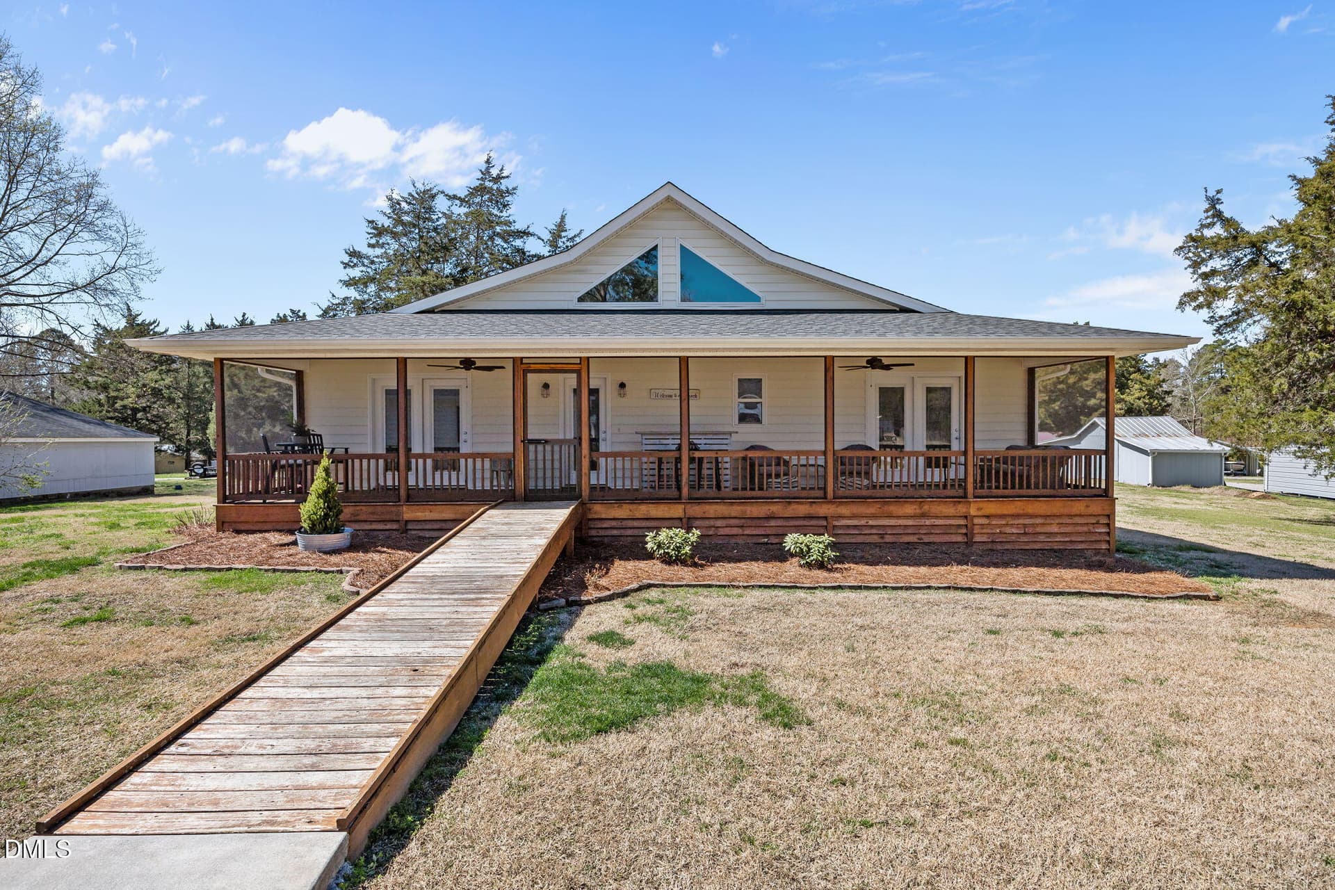 3-web-or-mls-03-IMG_0682 - 35 Hummingbird Lane, Henderson, NC 27537
