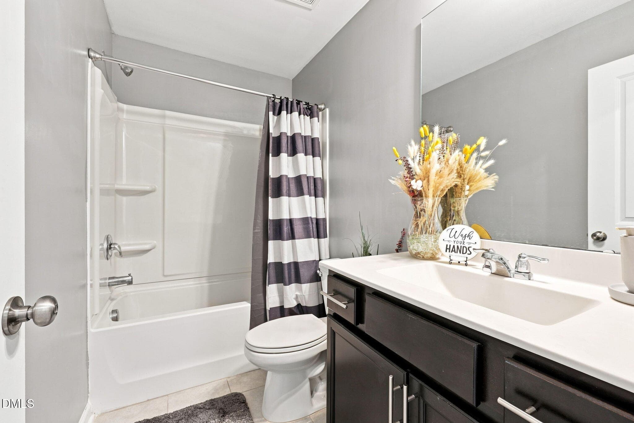 Main Level Full Bathroom - 5937 Illuminate Avenue, Raleigh, NC 27616, Raleigh