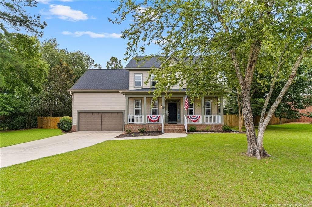Photo 3 - 308 Lancelot Court, Linden, NC 28356