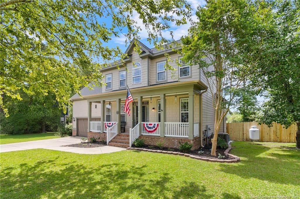 Photo 5 - 308 Lancelot Court, Linden, NC 28356