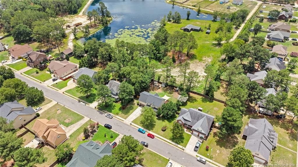 Photo 7 - 308 Lancelot Court, Linden, NC 28356