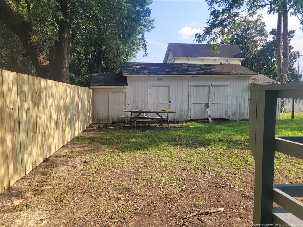 Photo 37 - 708 N Cedar Street, Lumberton, NC 28358