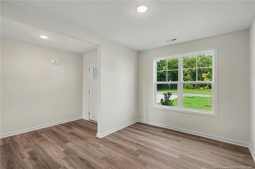 Photo 4 - 207 Baxley Drive, Dunn, NC 28334