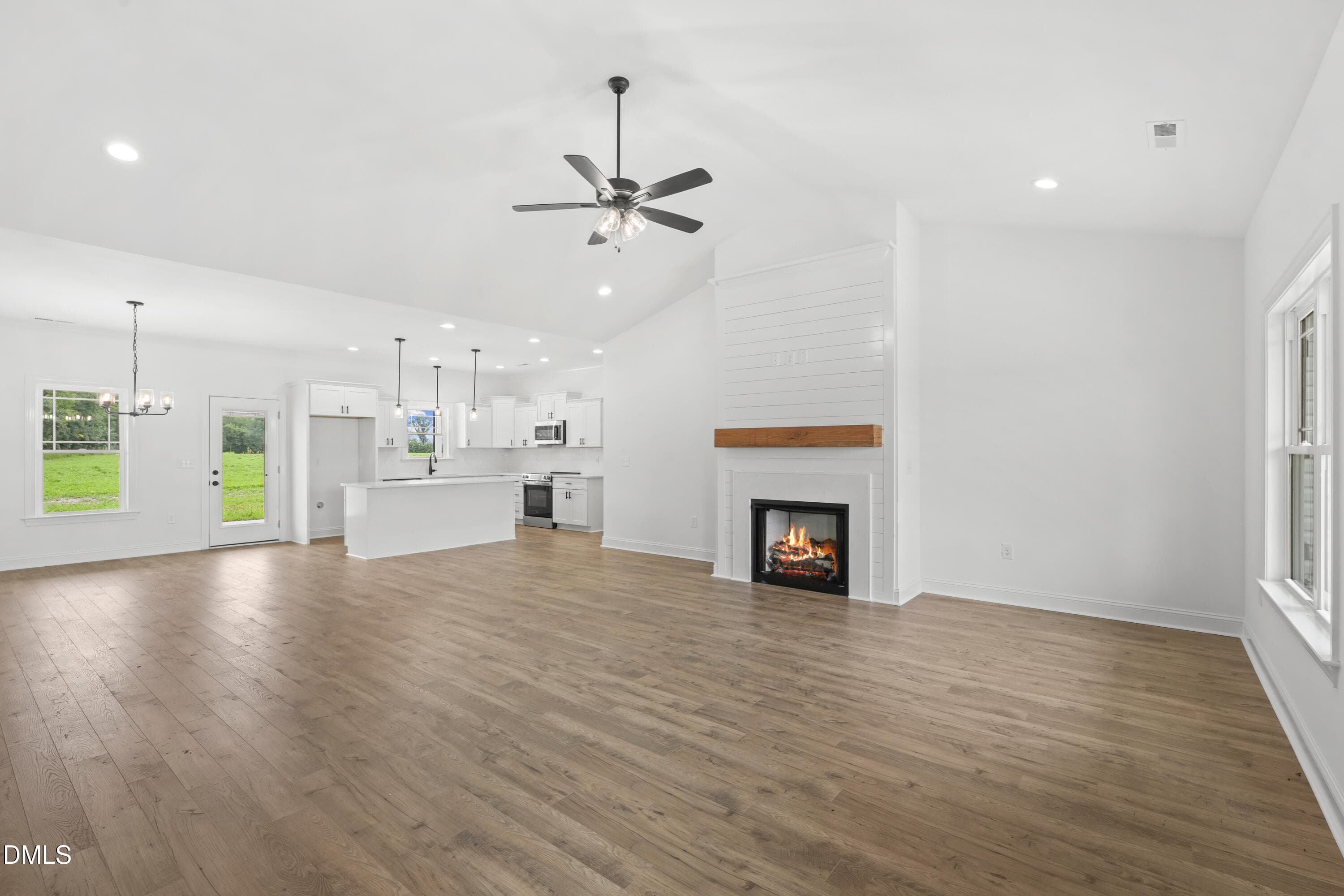 12-2811 US Hwy 13 S-12 - 2811 Us 13, Goldsboro, NC 27530
