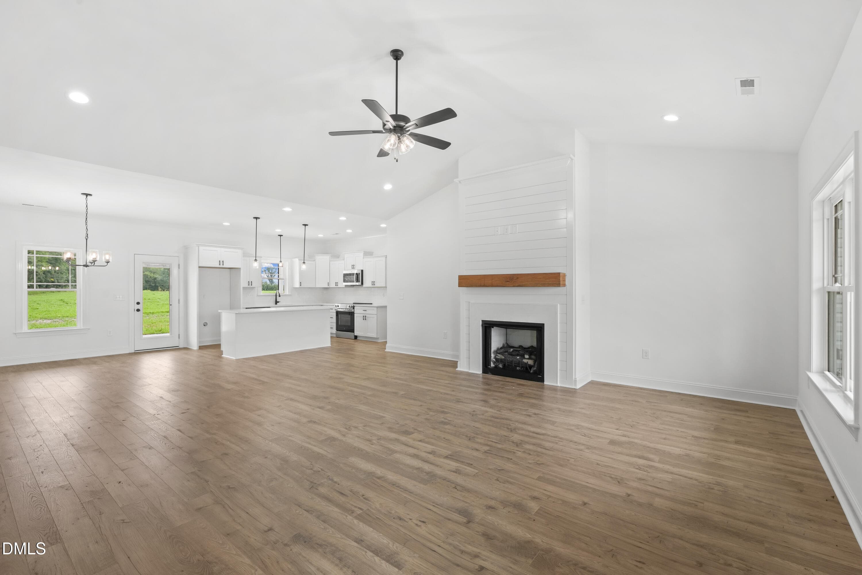 13-2811 US Hwy 13 S-13 - 2811 Us 13, Goldsboro, NC 27530