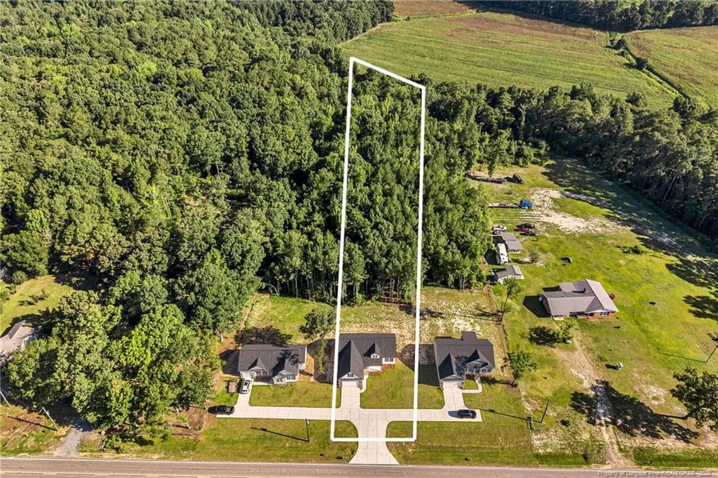 HUGE LOT! NO HOA! - 9398 Nc 27 W, Lillington, NC 27546