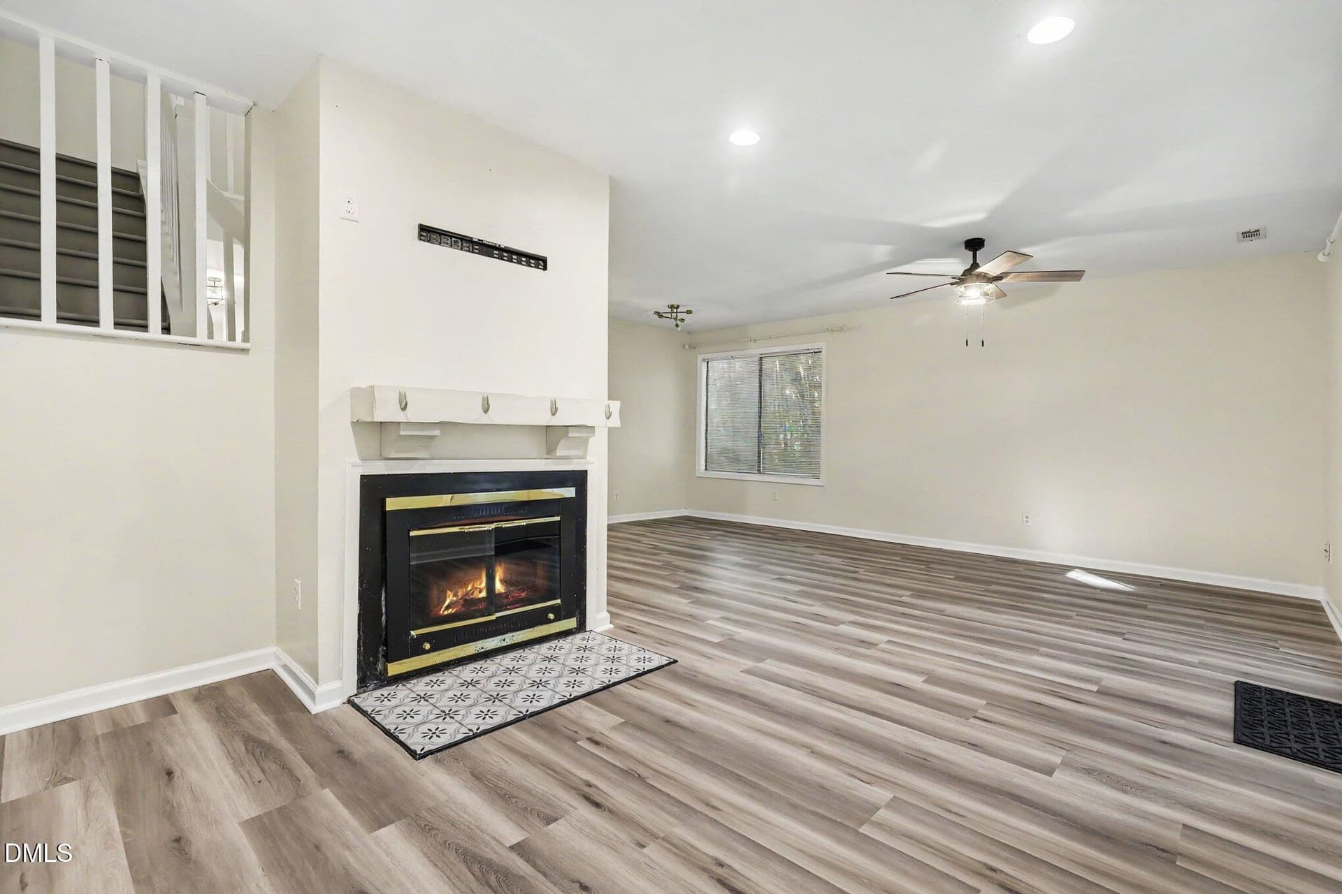 005_file_8299 - 1227 Seaton Road 44, Durham, NC 27713