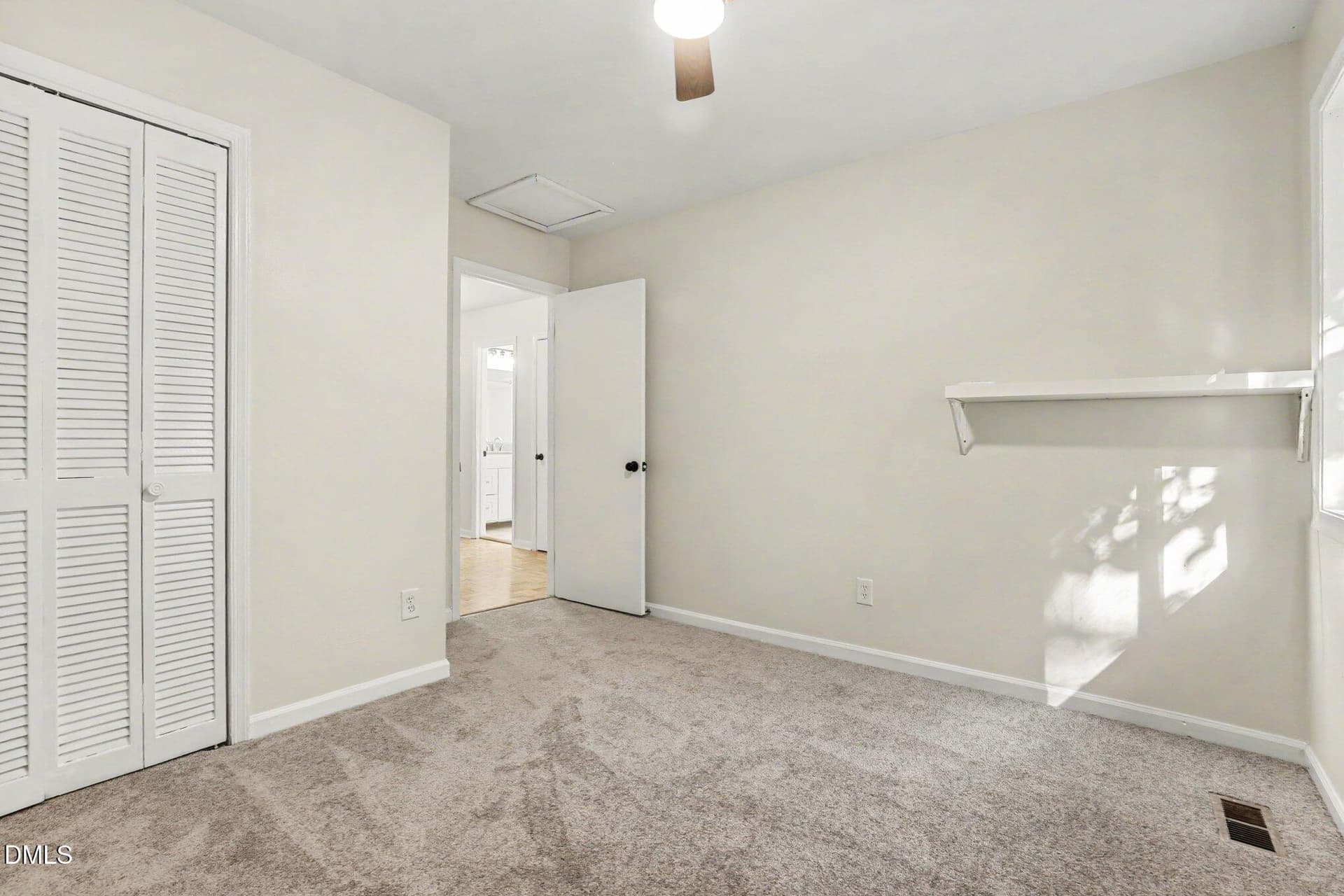 014_file_6685 - 1227 Seaton Road 44, Durham, NC 27713