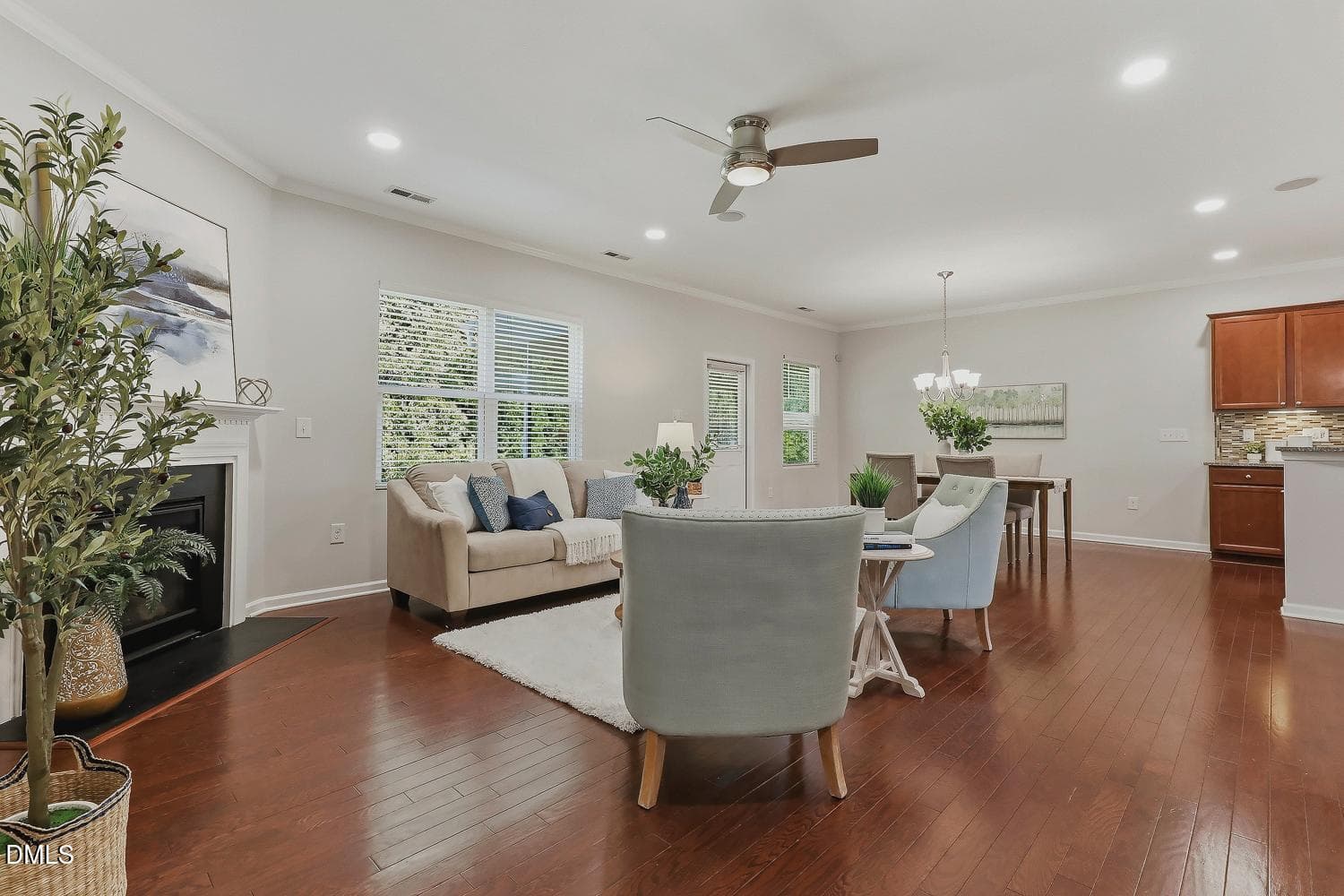 034-012-Family Room-1500x1000 - 3336 Althorp Drive, Raleigh, NC 27616, Raleigh