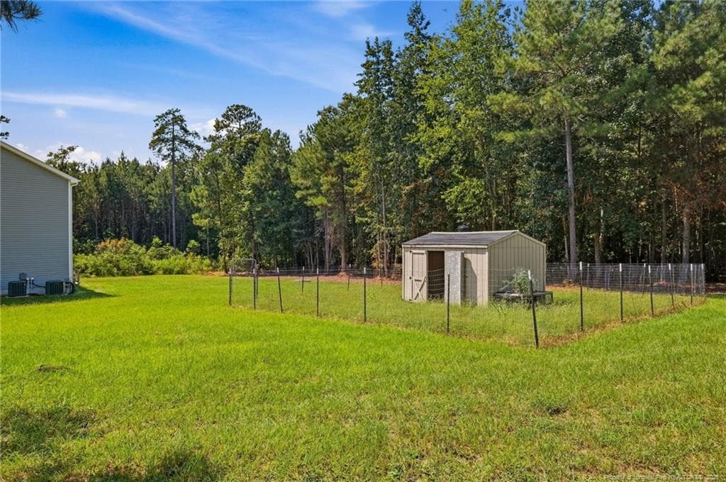 Fenced Chicken Coop & Run - 464 Denny Lane, Carthage, NC 28327