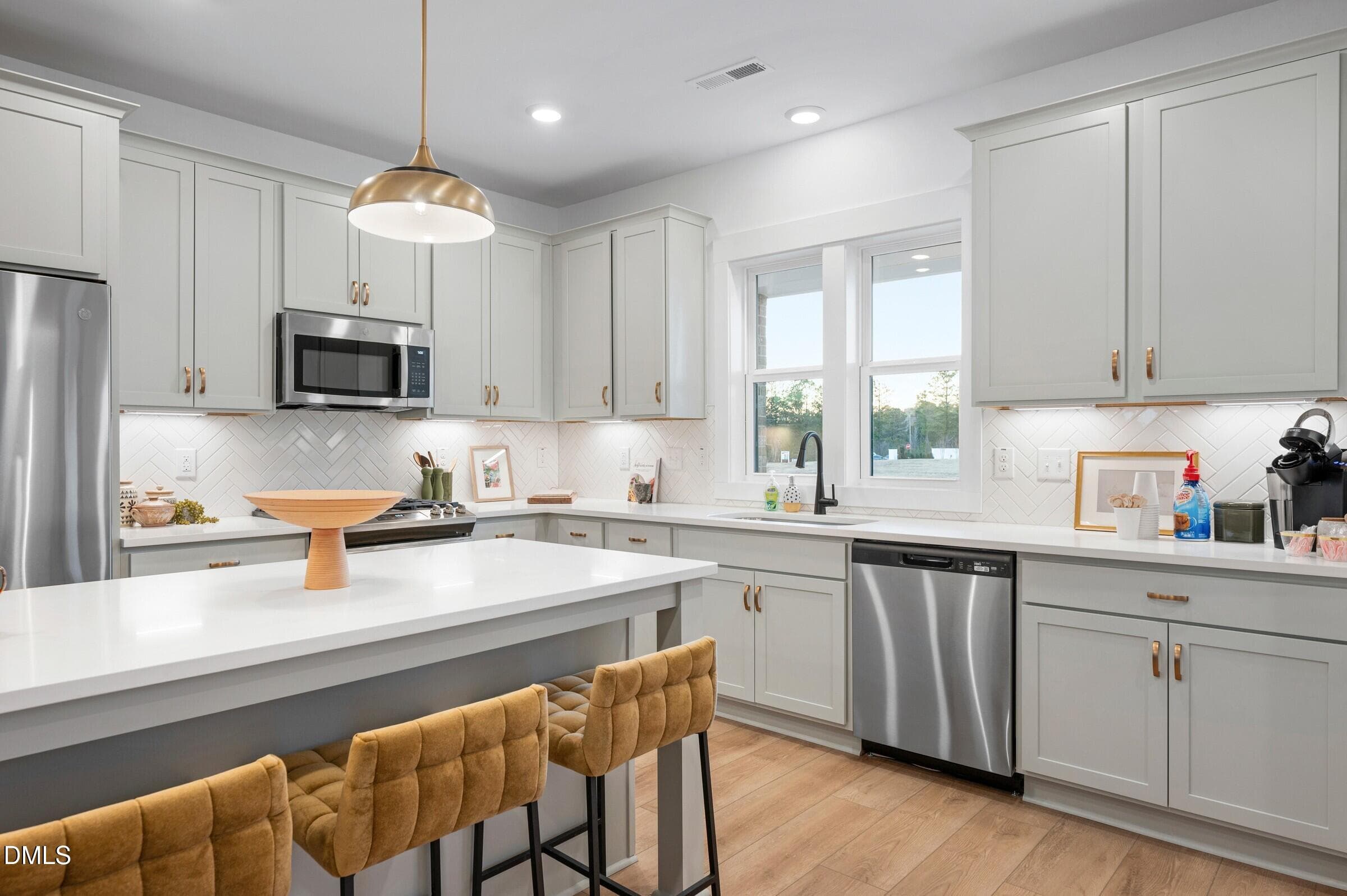APA-0019 - Kitchen (2) - 2145 Glen Holw Drive, Raleigh, NC 27604, Raleigh