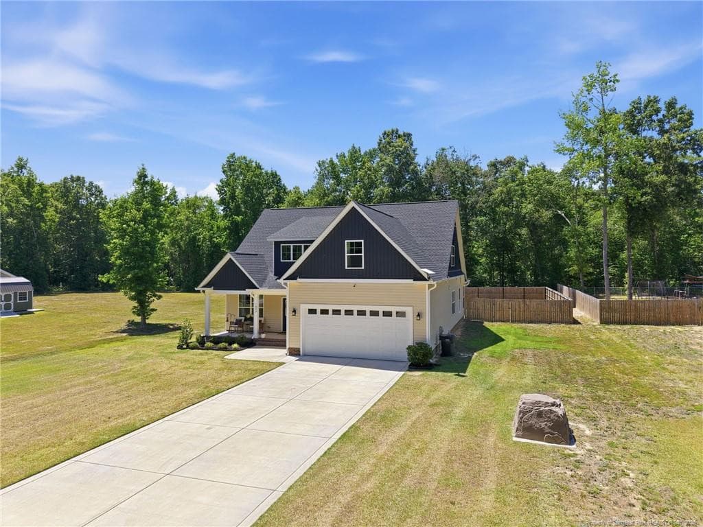Photo 3 - 7823 Lucinda Lane, Linden, NC 28356