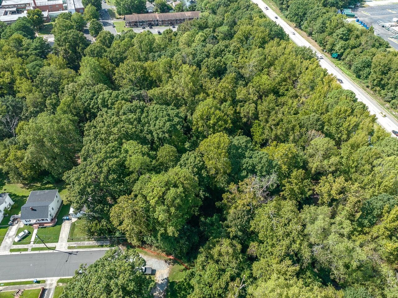 Photo 3 - 600 Bernice Street, Durham, NC 27703