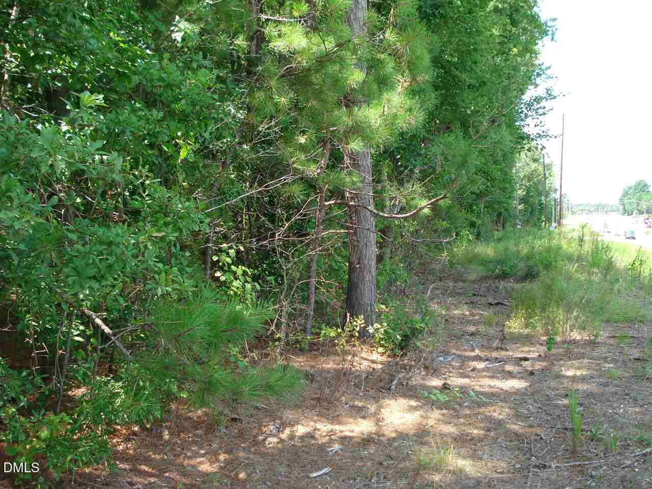16 - 00 E Jackson Boulevard, Erwin, NC 28339
