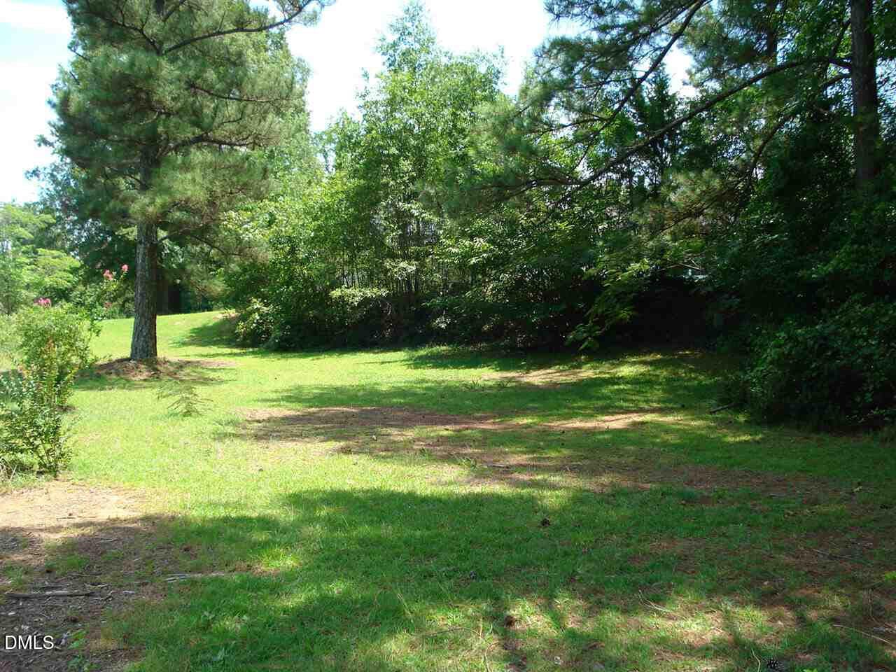 9 - 00 E Jackson Boulevard, Erwin, NC 28339