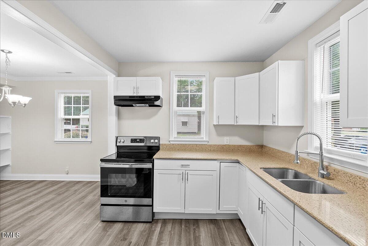 15-DSC06030 - 426 Mitchell Street, Henderson, NC 27536