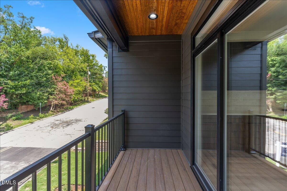 Balcony - 720 Oakwood Avenue 102, Raleigh, NC 27601, Raleigh