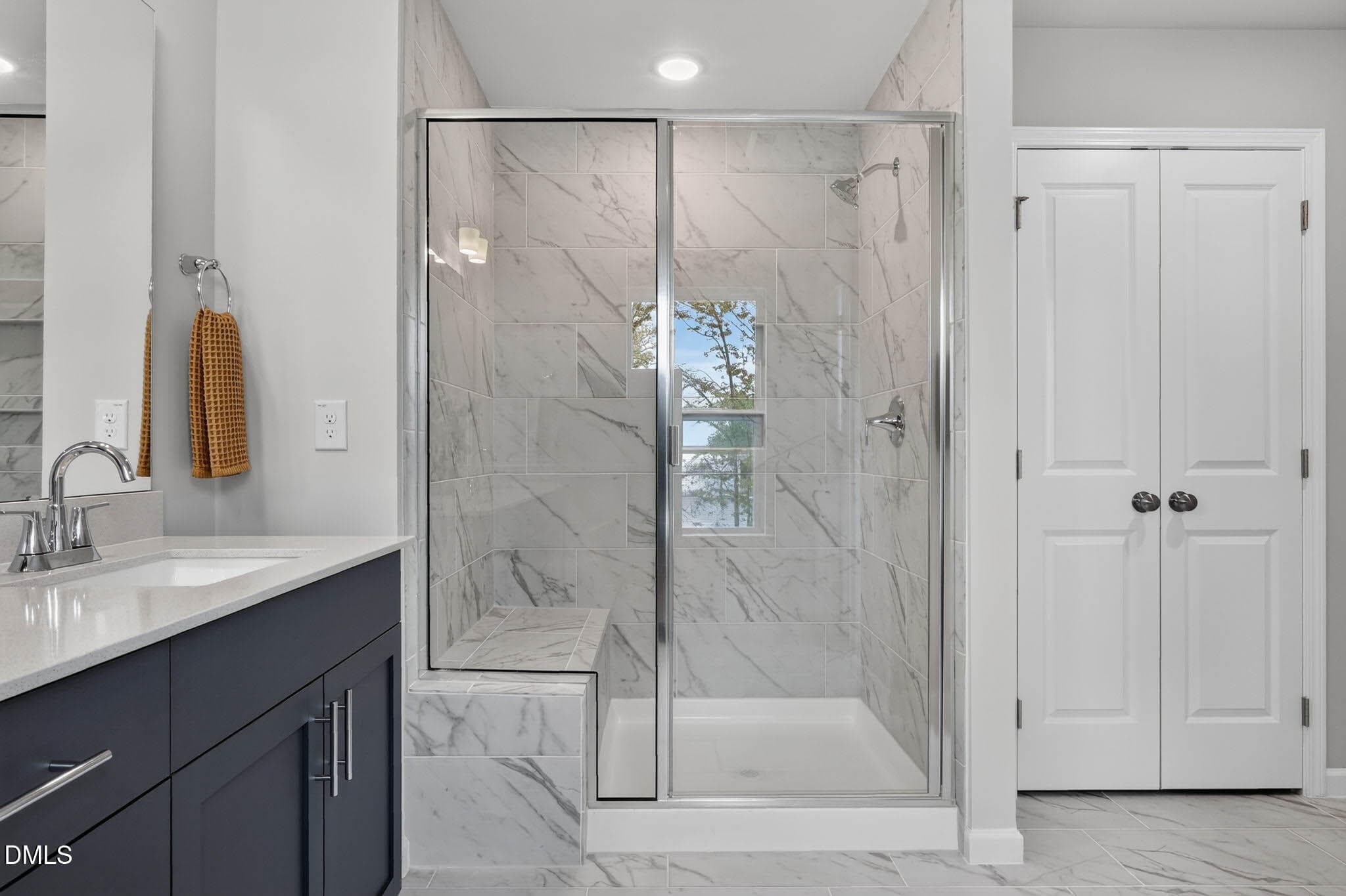 Primary En Suite - 98 Knotts Loop, Lillington, NC 27546