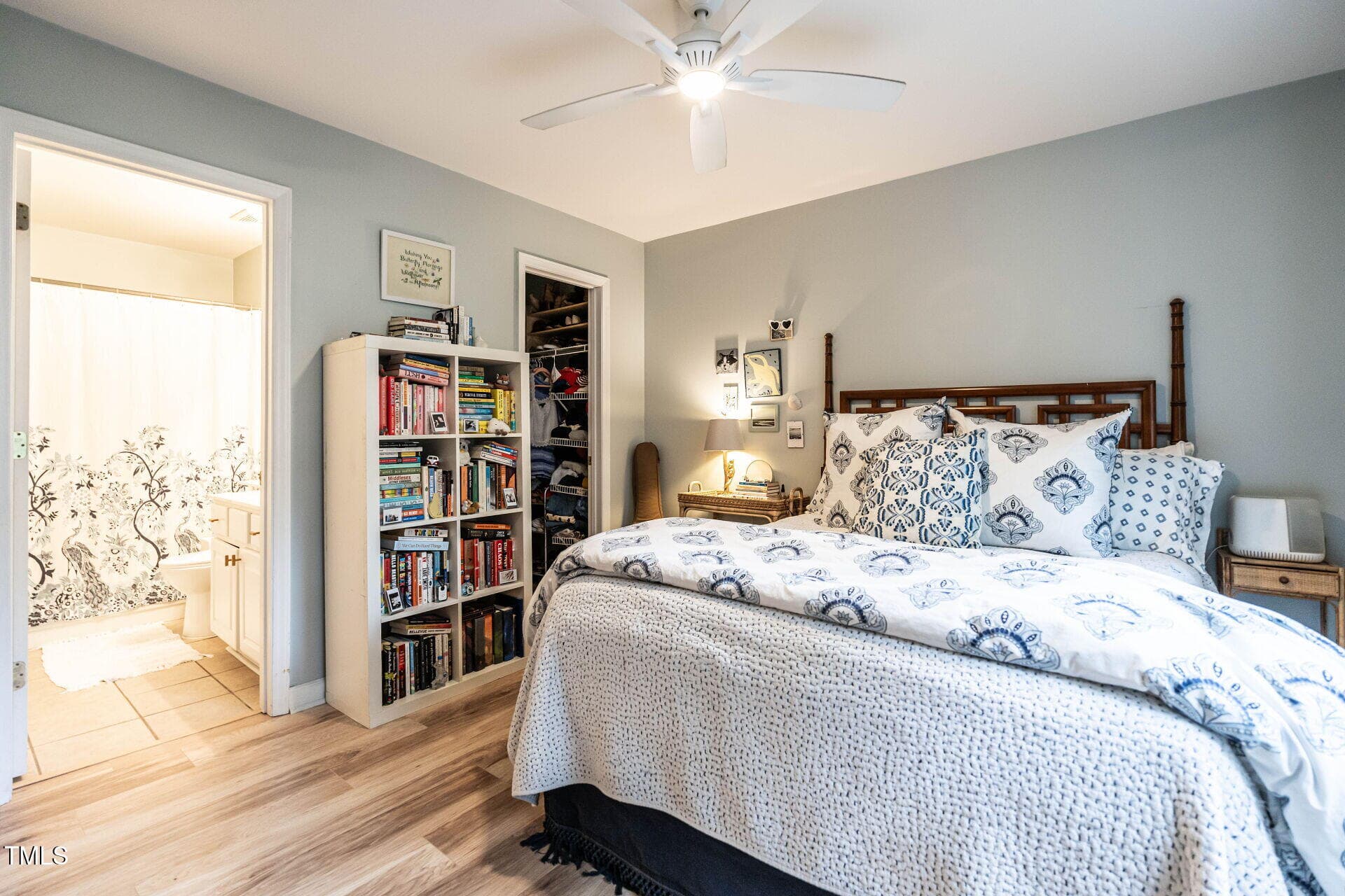 016-1920x1080-primary-bedroom - 1111 Parkridge Lane 103, Raleigh, NC 27605, Raleigh