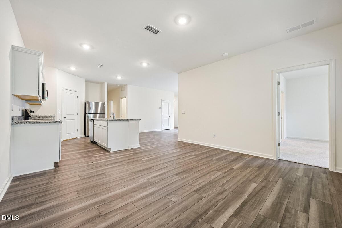Clay Family Kitchen 2 - 826 Hanford Landing Drive, Graham, NC 27253