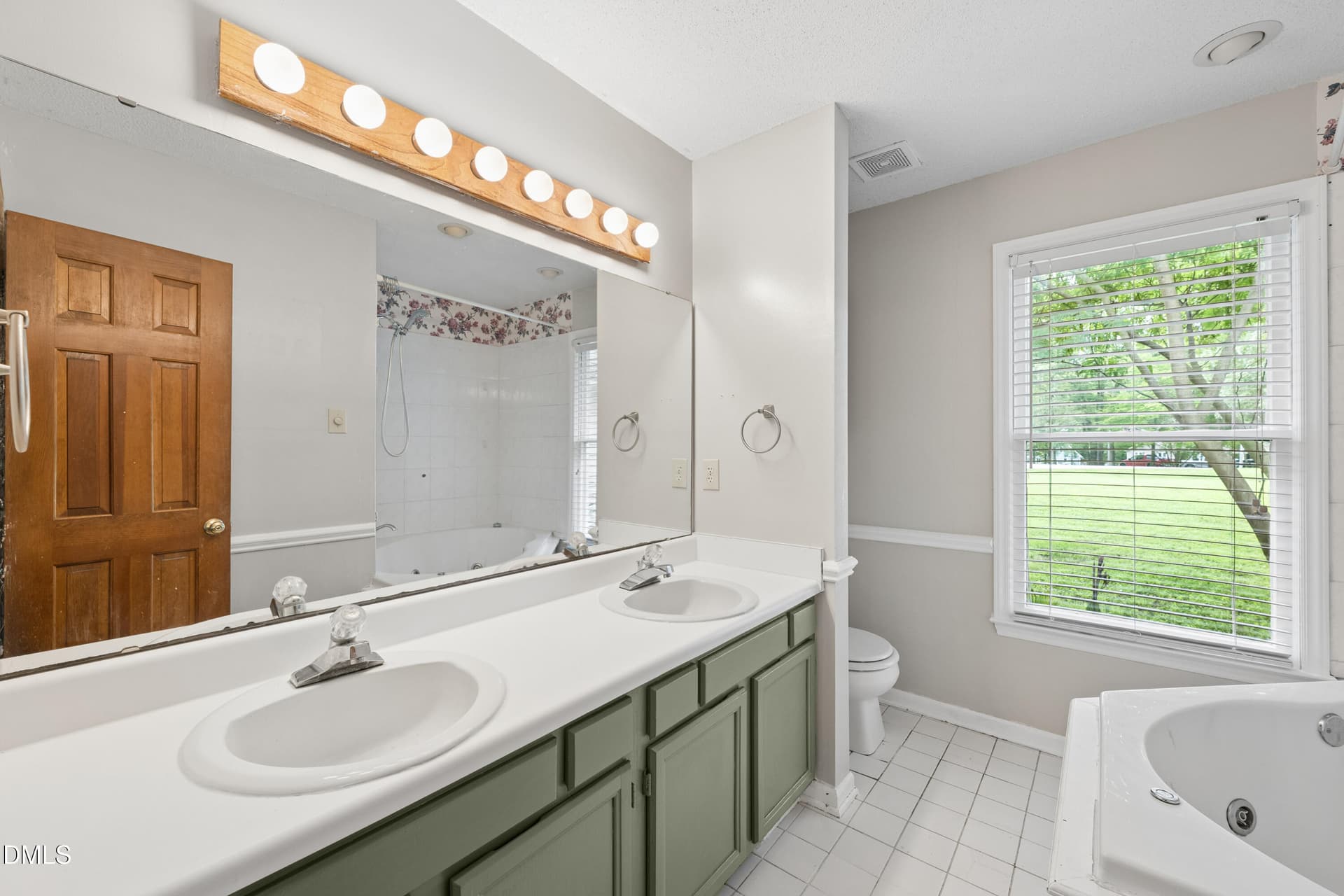 40_203 -2632 n shiloh rd, interior, prim - 2632 N Shiloh Road, Garner, NC 27529
