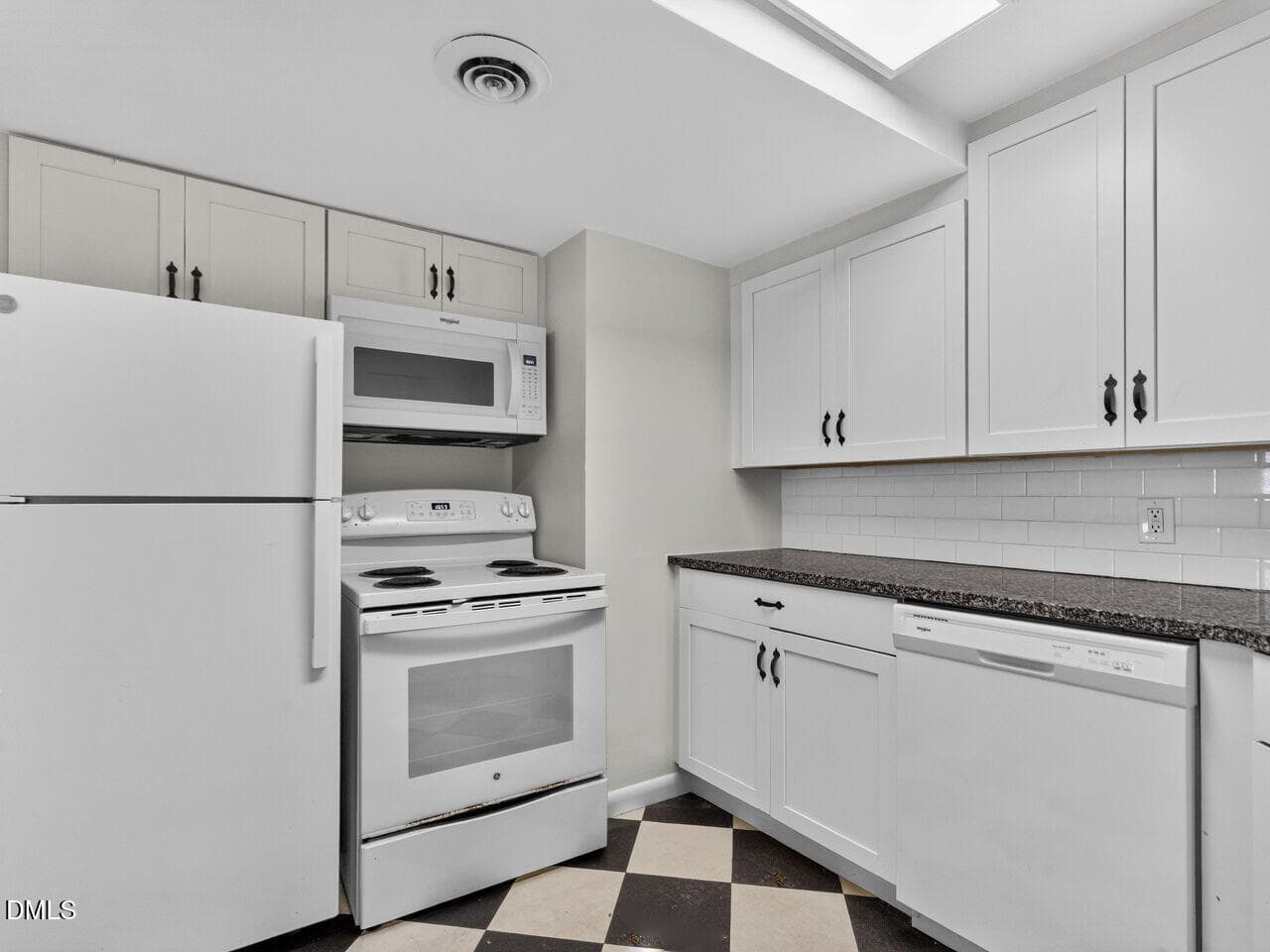 011-1280x960-kitchen - 1019 St Marys Street, Raleigh, NC 27605, Raleigh