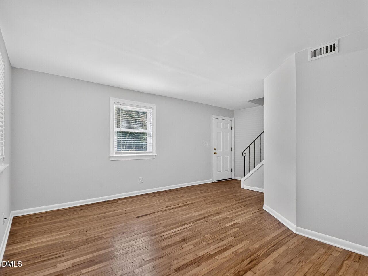 004-1280x960-living-room - 1019 St Marys Street, Raleigh, NC 27605, Raleigh
