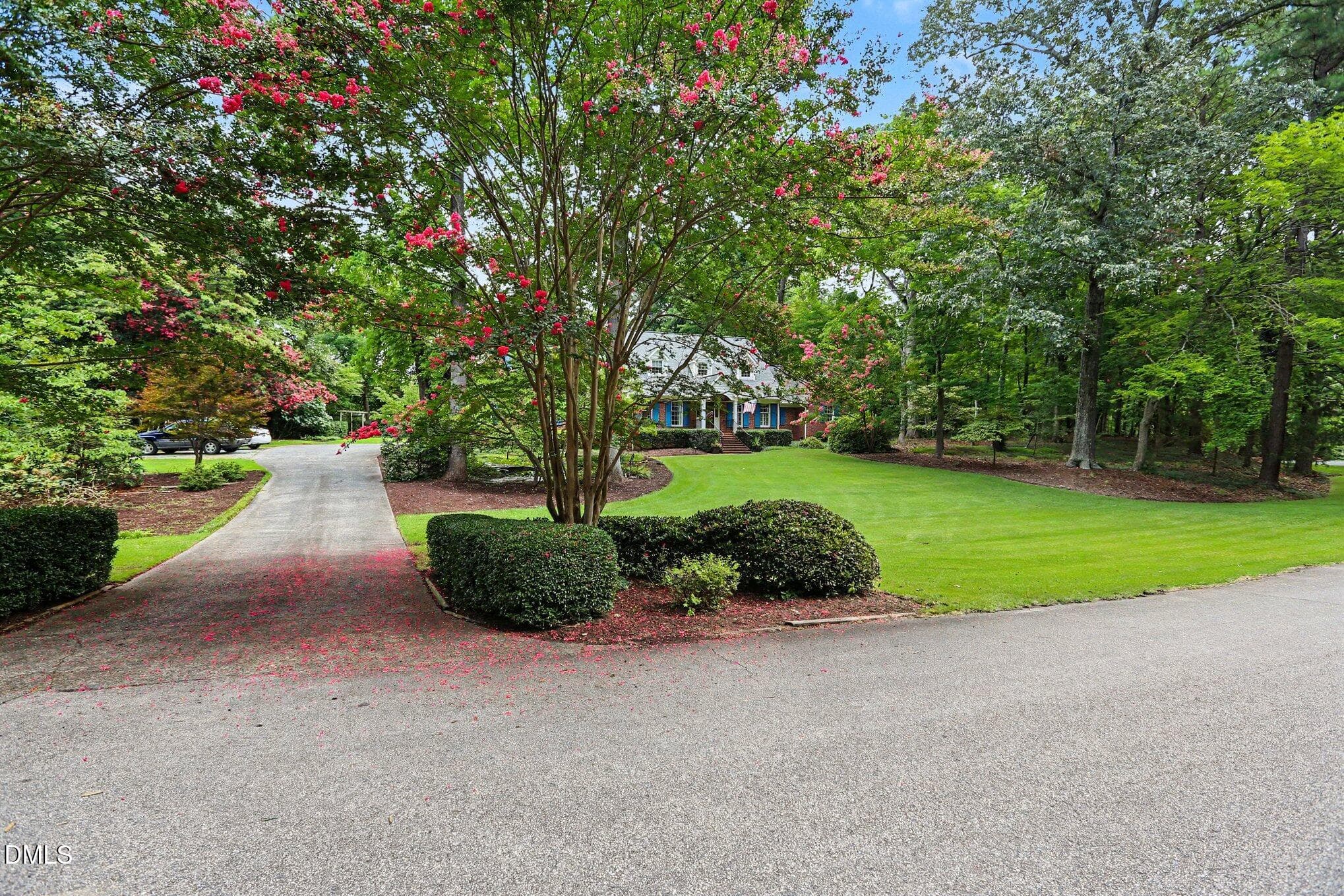 030_file_6130 - 15 Chippers Way, Durham, NC 27705