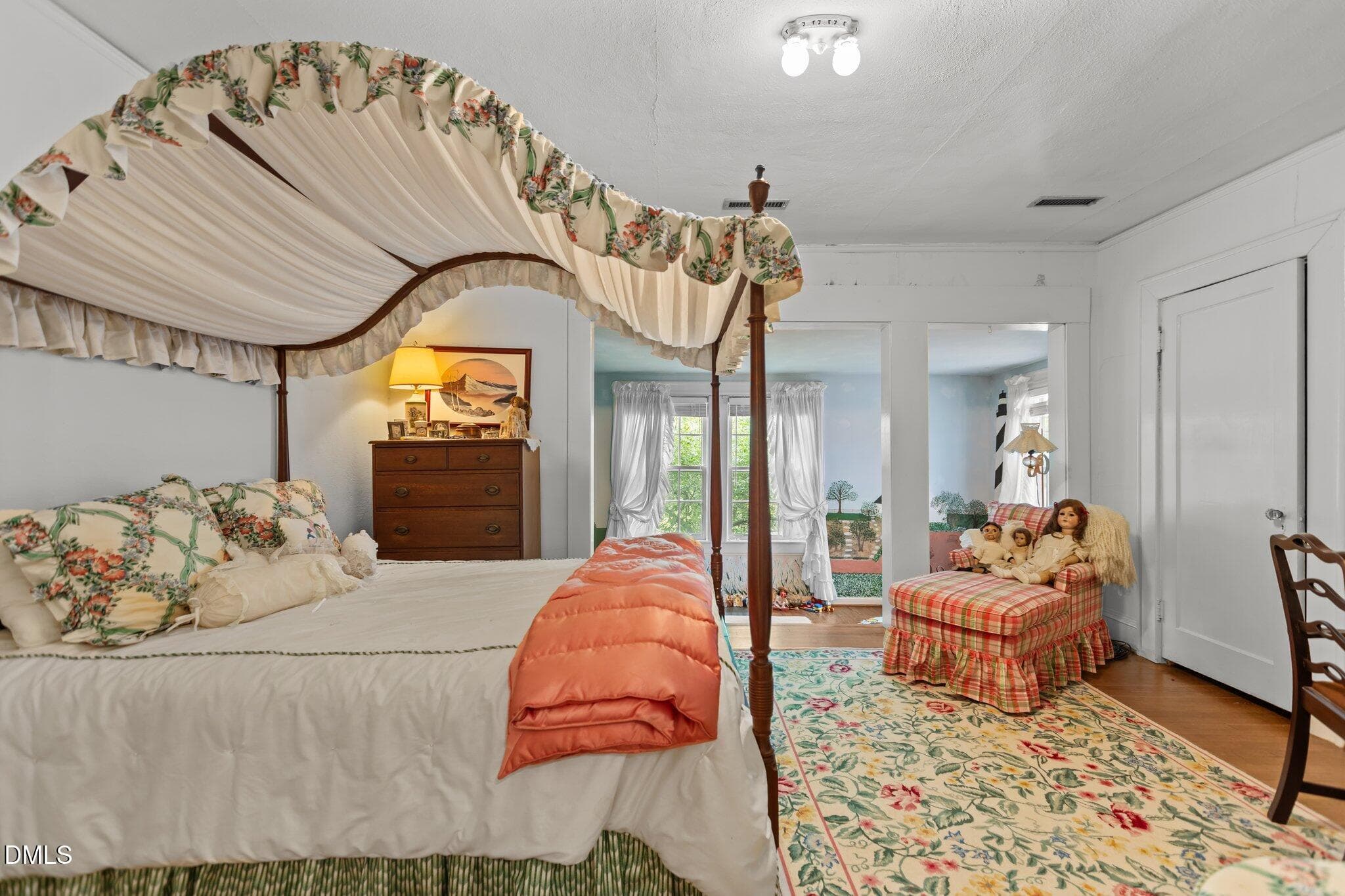 26-web-or-mls-2N6A6723 - 3724 Hope Valley Road, Durham, NC 27707, Durham