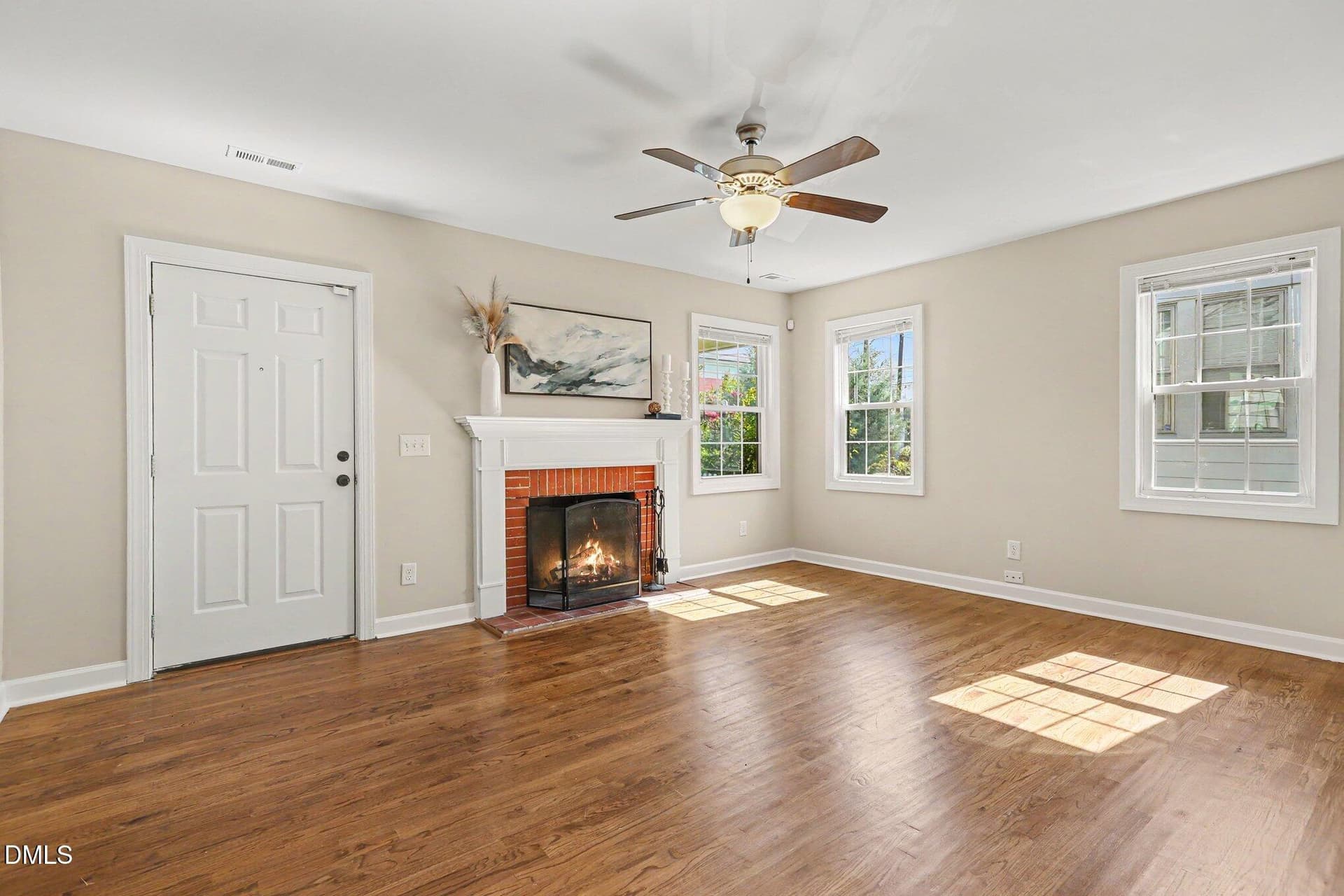 006_file_2439 - 120 Davidson Avenue, Durham, NC 27704