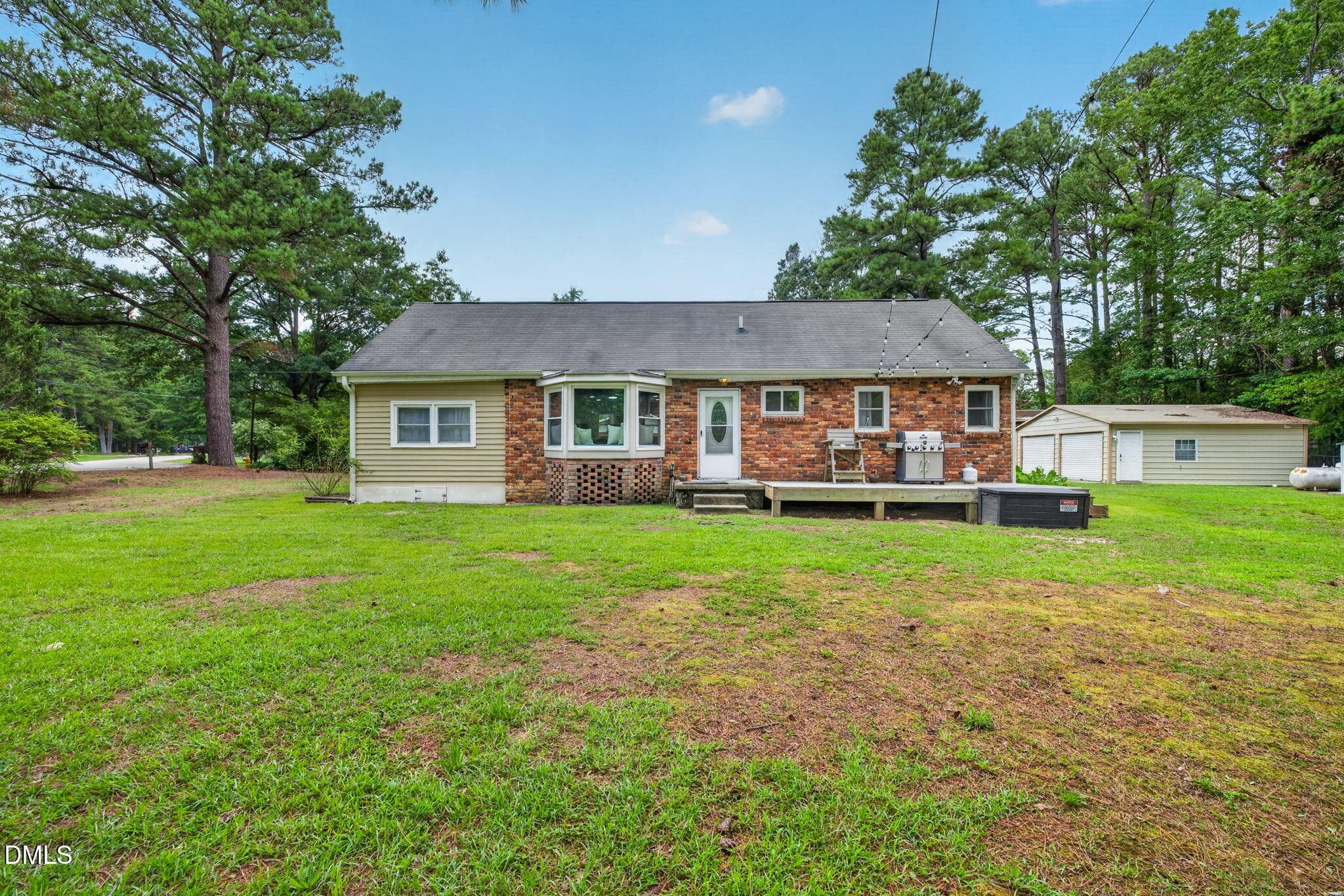 2-web-or-mls-IMG_1255 - 2820 Willow Court, Raleigh, NC 27610, Raleigh