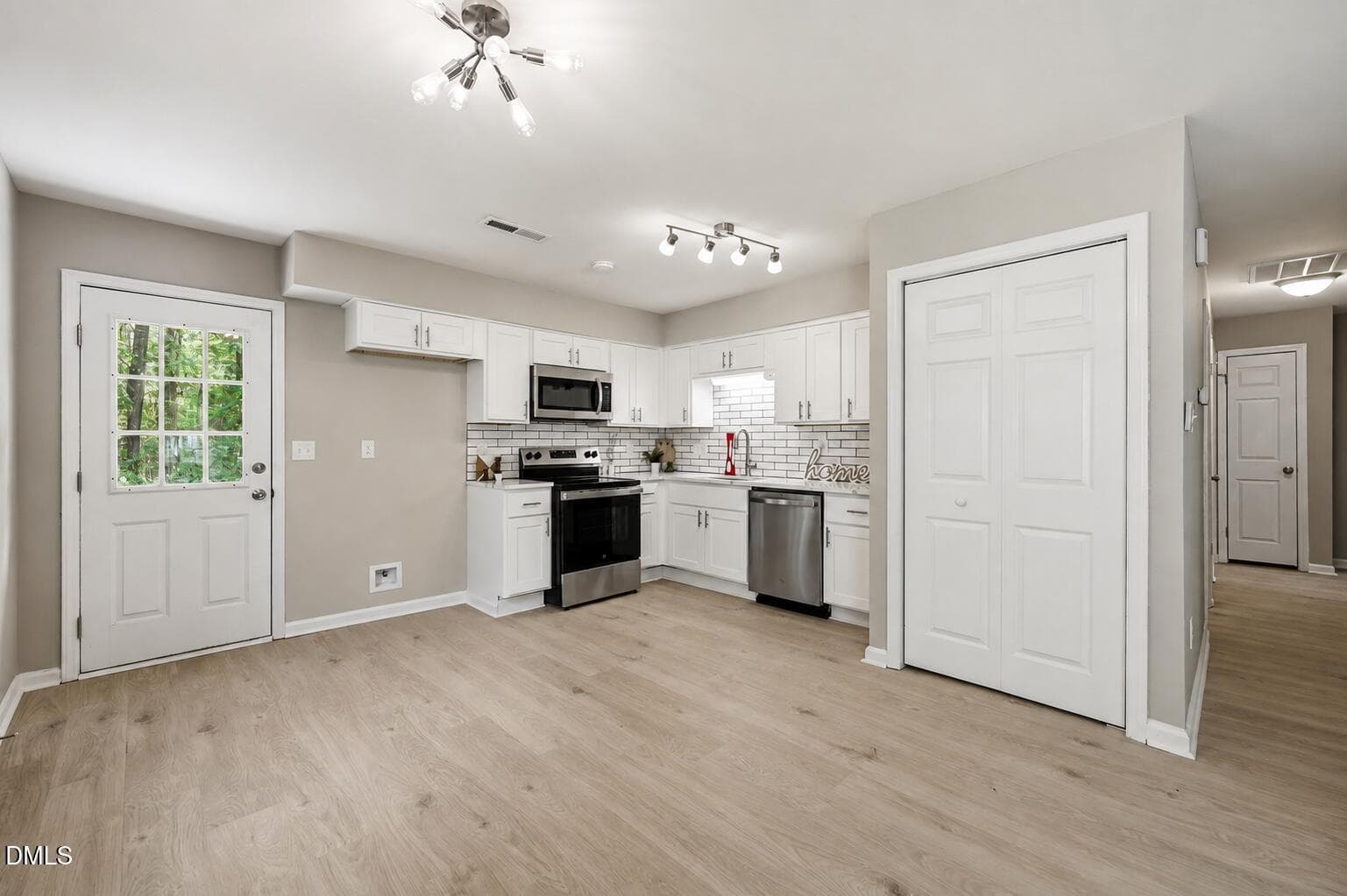 Shari kitchen 2 - 828 Shari Court, Durham, NC 27704, Durham