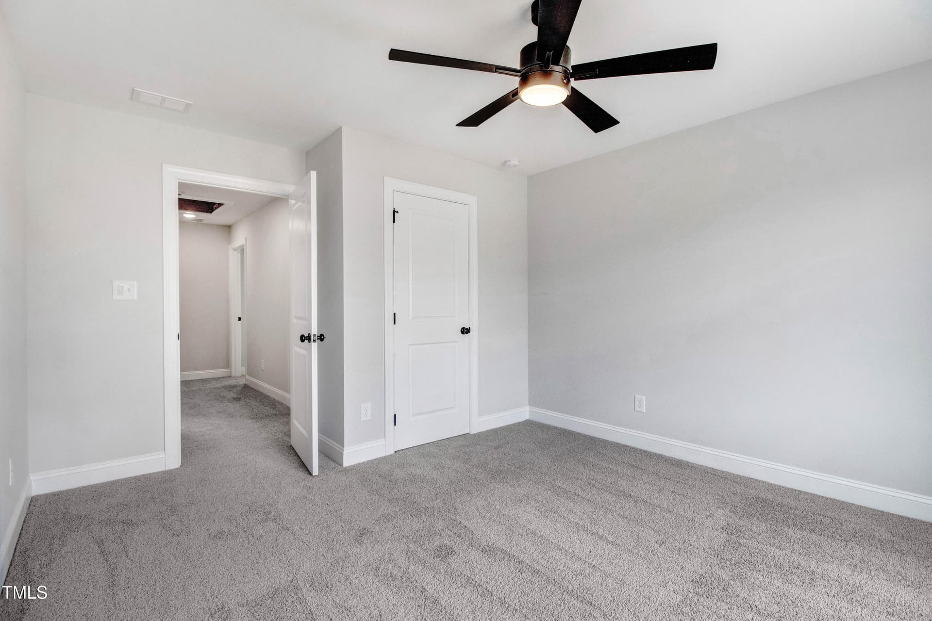 33-186 Gumtop Dr-33 - 221 Cherrybirch Lane, Zebulon, NC 27597