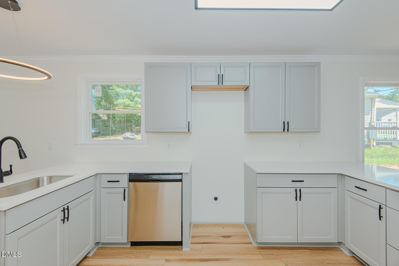 _MGP3418 - 404 Walker Avenue, Graham, NC 27253