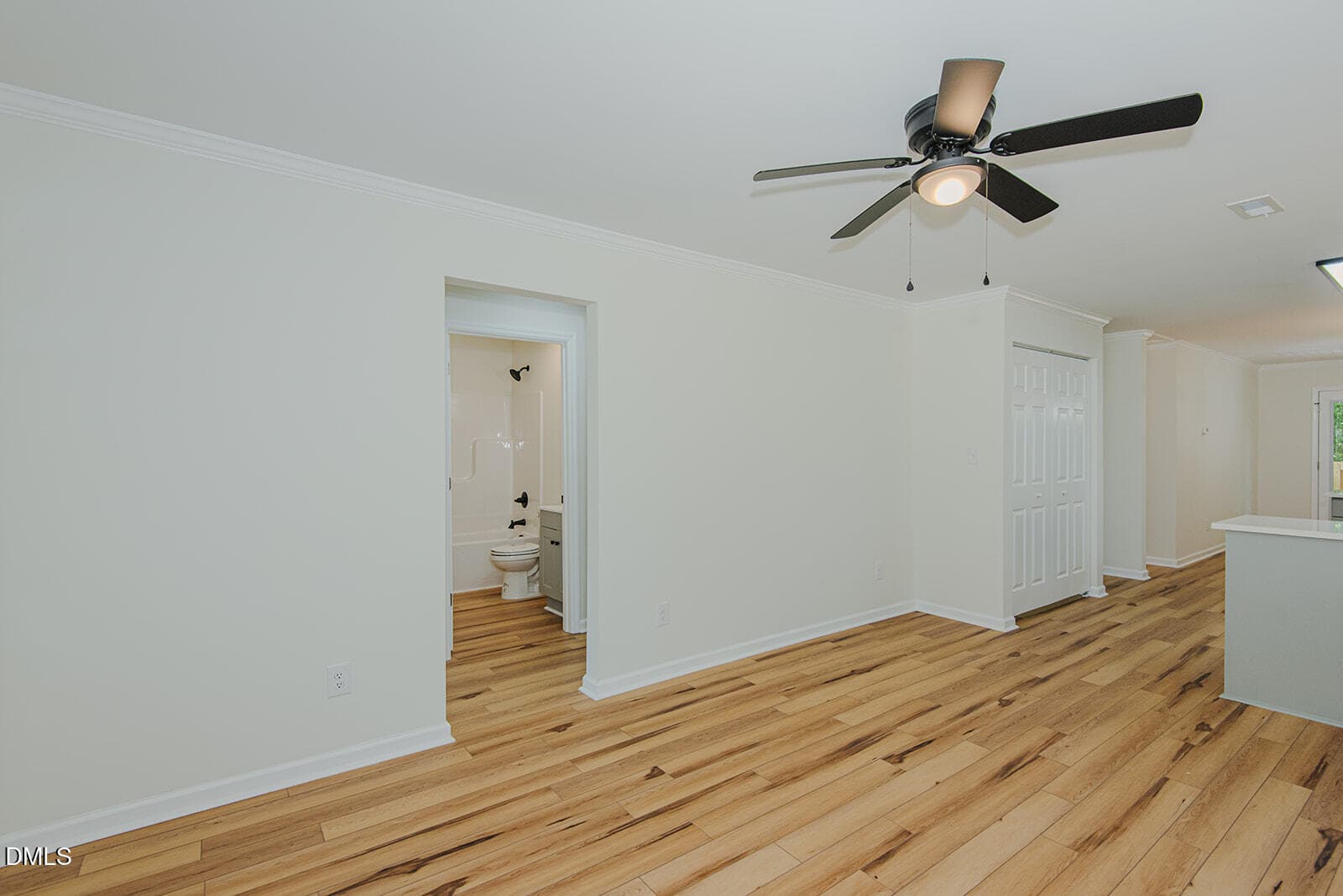 _MGP3425 - 404 Walker Avenue, Graham, NC 27253