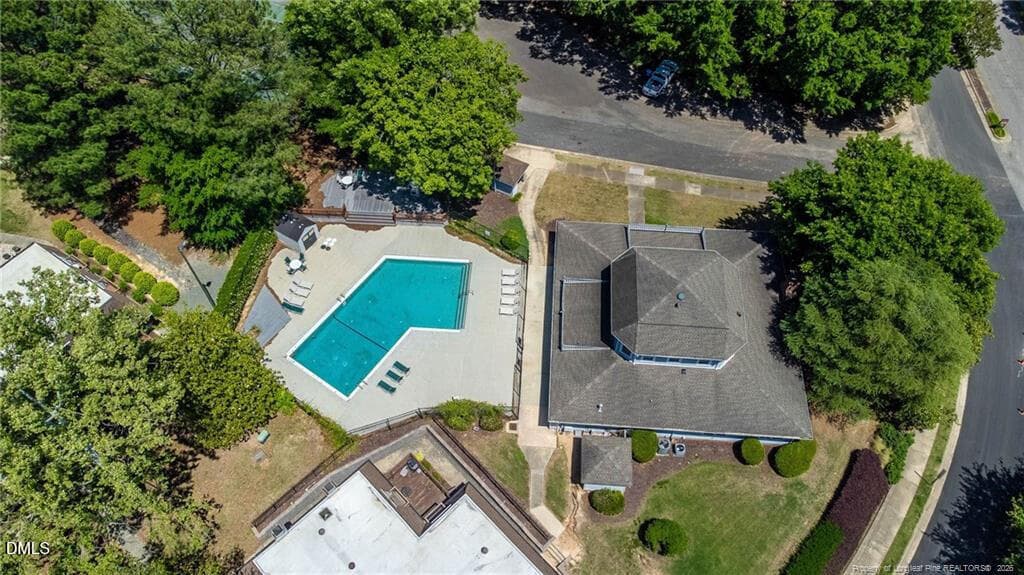 finley forest pool - 165 Springberry Lane 165, Chapel Hill, NC 27517, Chapel Hill