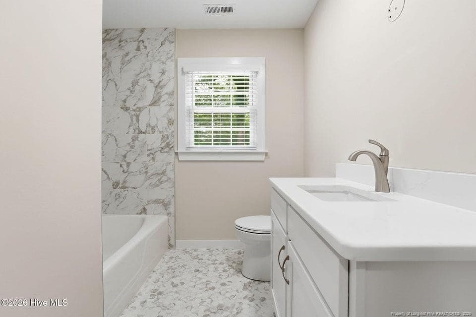 Photo 16 - 601 Bethesda Avenue, Aberdeen, NC 28315
