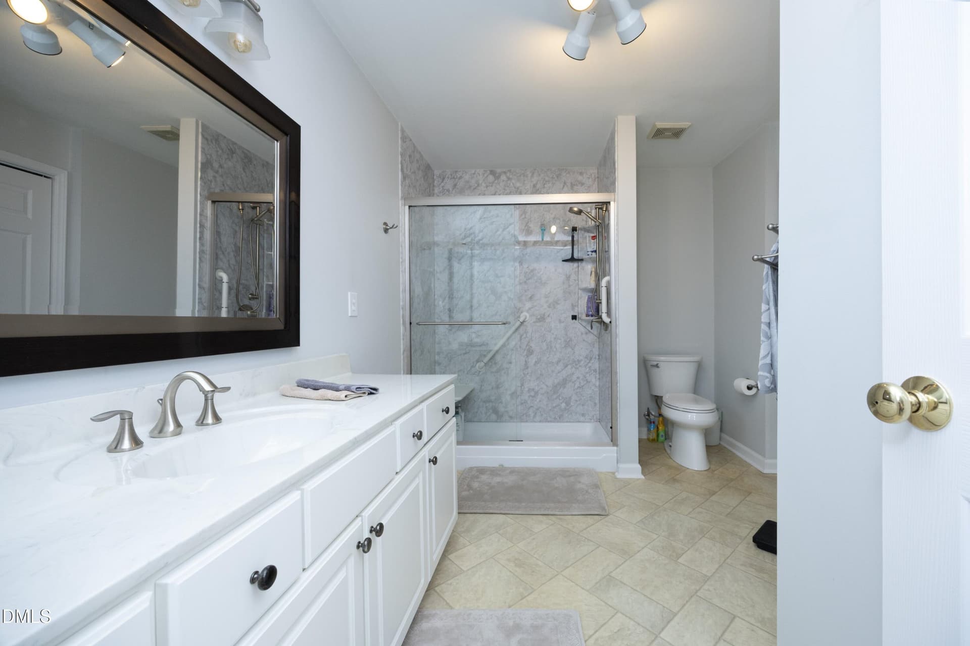 16PrimaryBath - 1112 Renshaw Court, Cary, NC 27518