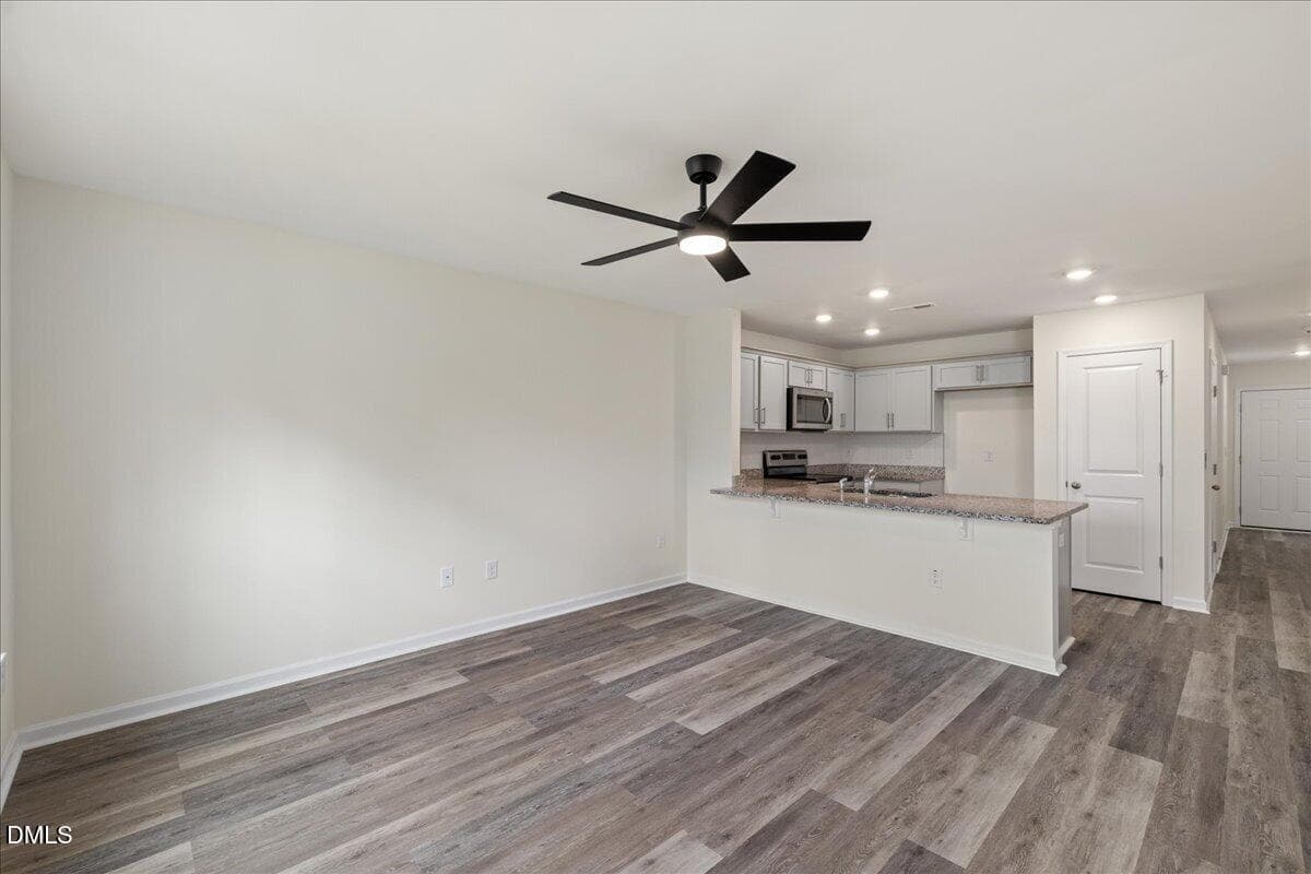 15-38 March Crk Dr - 38 March Creek Drive, Fuquay Varina, NC 27526