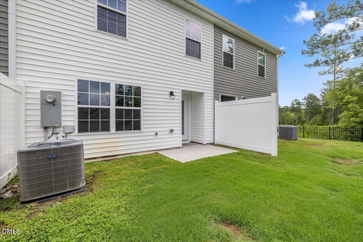 40-38 March Crk Dr - 38 March Creek Drive, Fuquay Varina, NC 27526