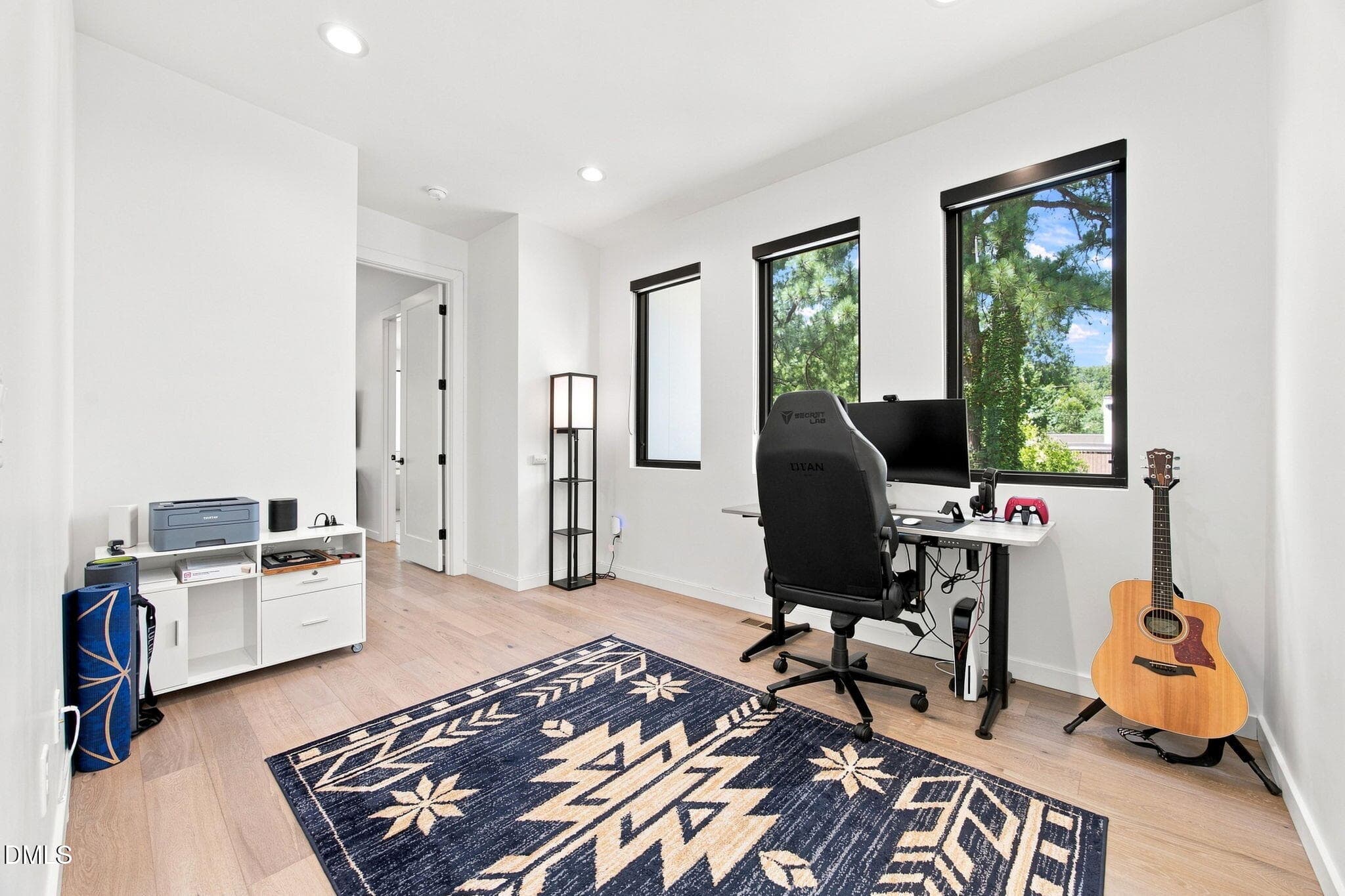 37-web-or-mls-IMG_6868 - 907 N State Street, Raleigh, NC 27604, Raleigh
