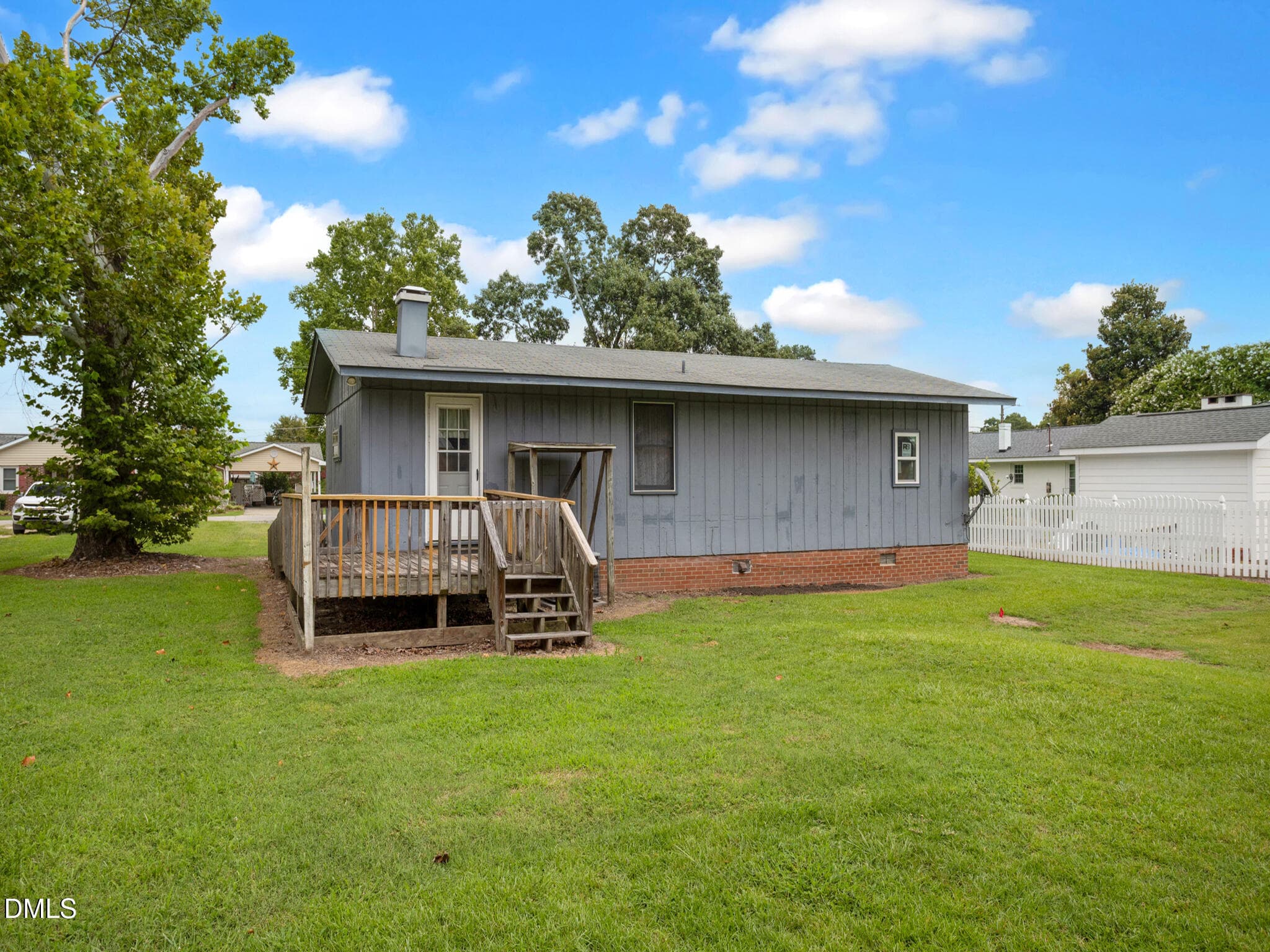 DU3A4592 - 207 Price Street, Pine Level, NC 27576